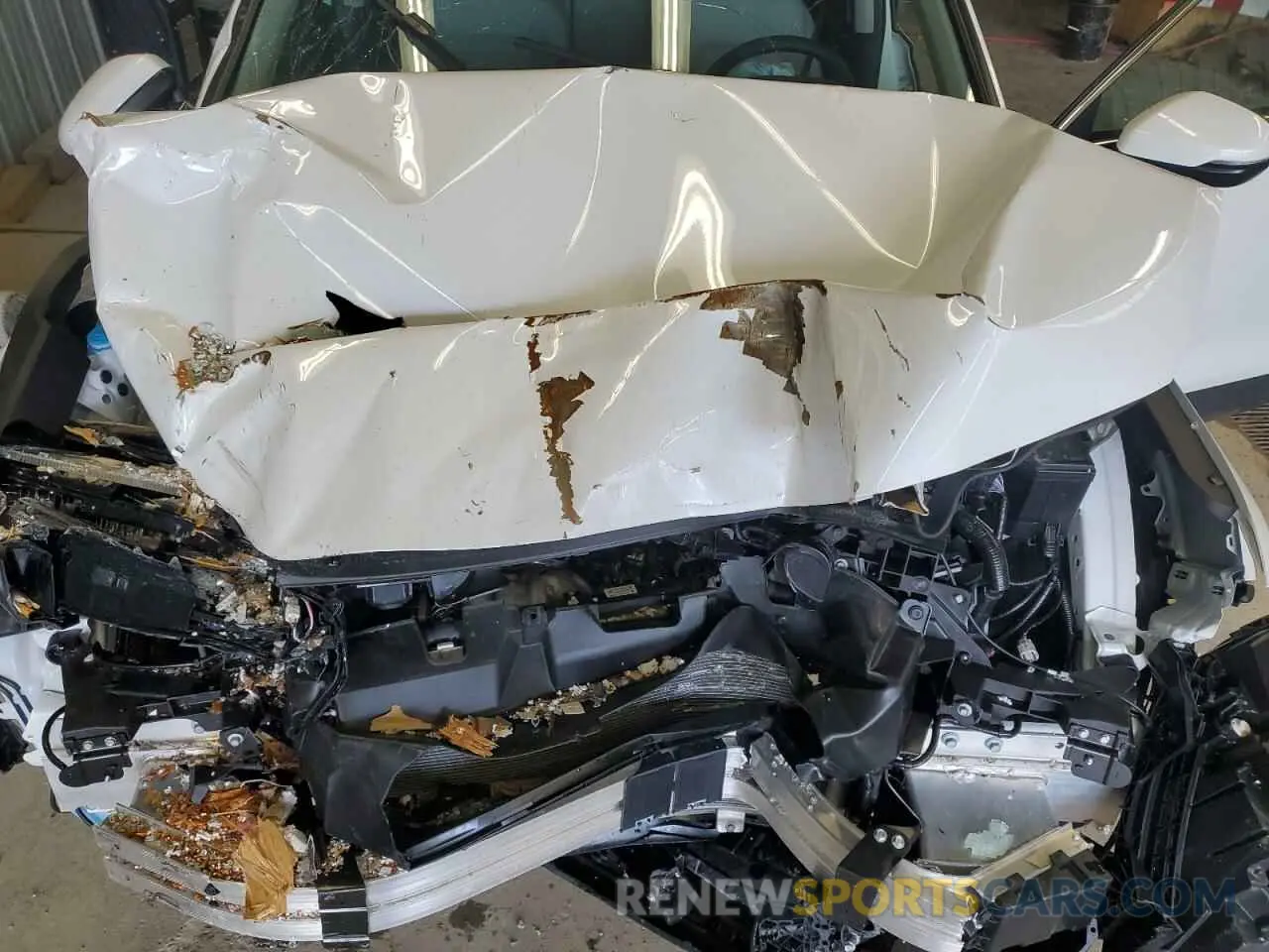 14 Photograph of a damaged car 2HKRS4H78SH434585 HONDA CRV 2025