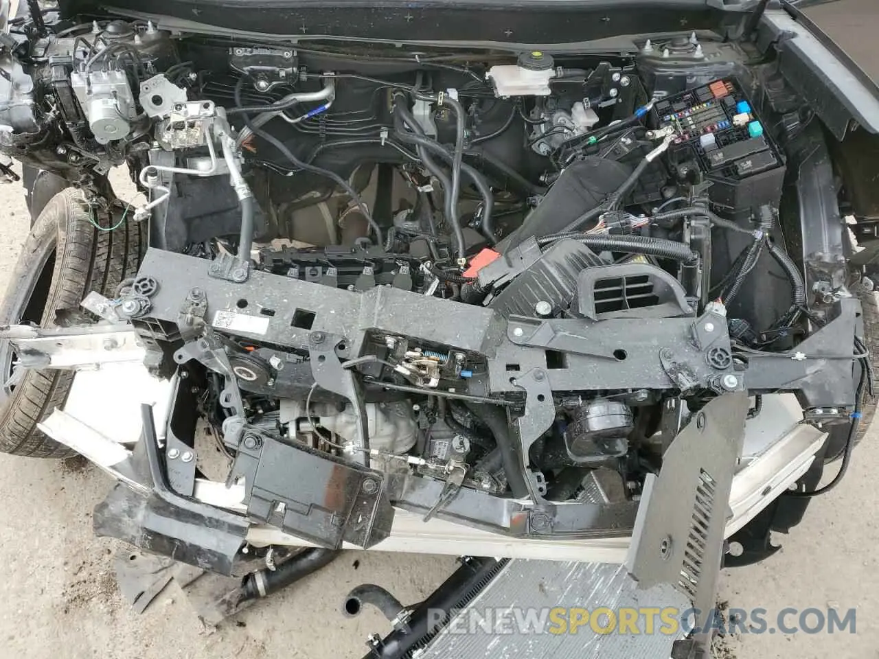 12 Фотография поврежденного автомобиля 2HKRS4H7XSH472352 HONDA CRV 2025