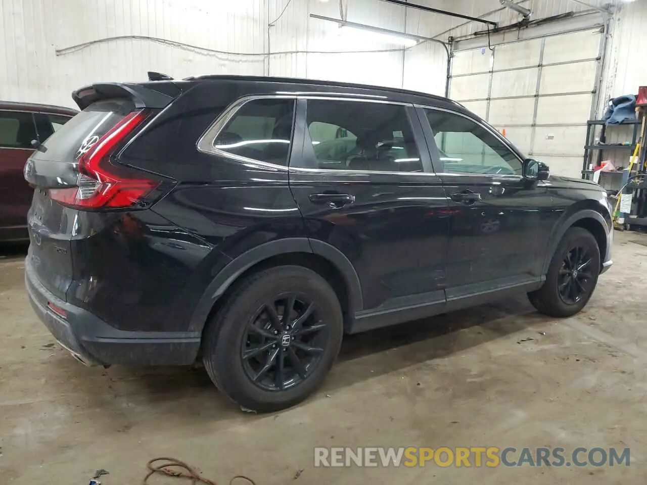 3 Photograph of a damaged car 2HKRS6H58SH803343 HONDA CRV 2025