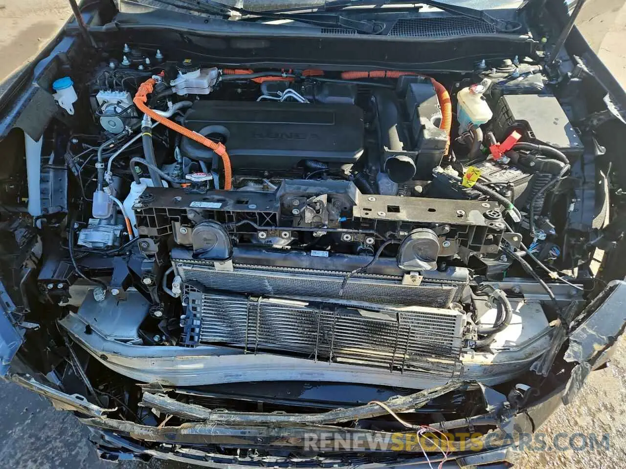 12 Photograph of a damaged car 2HKRS6H84SH813409 HONDA CRV 2025