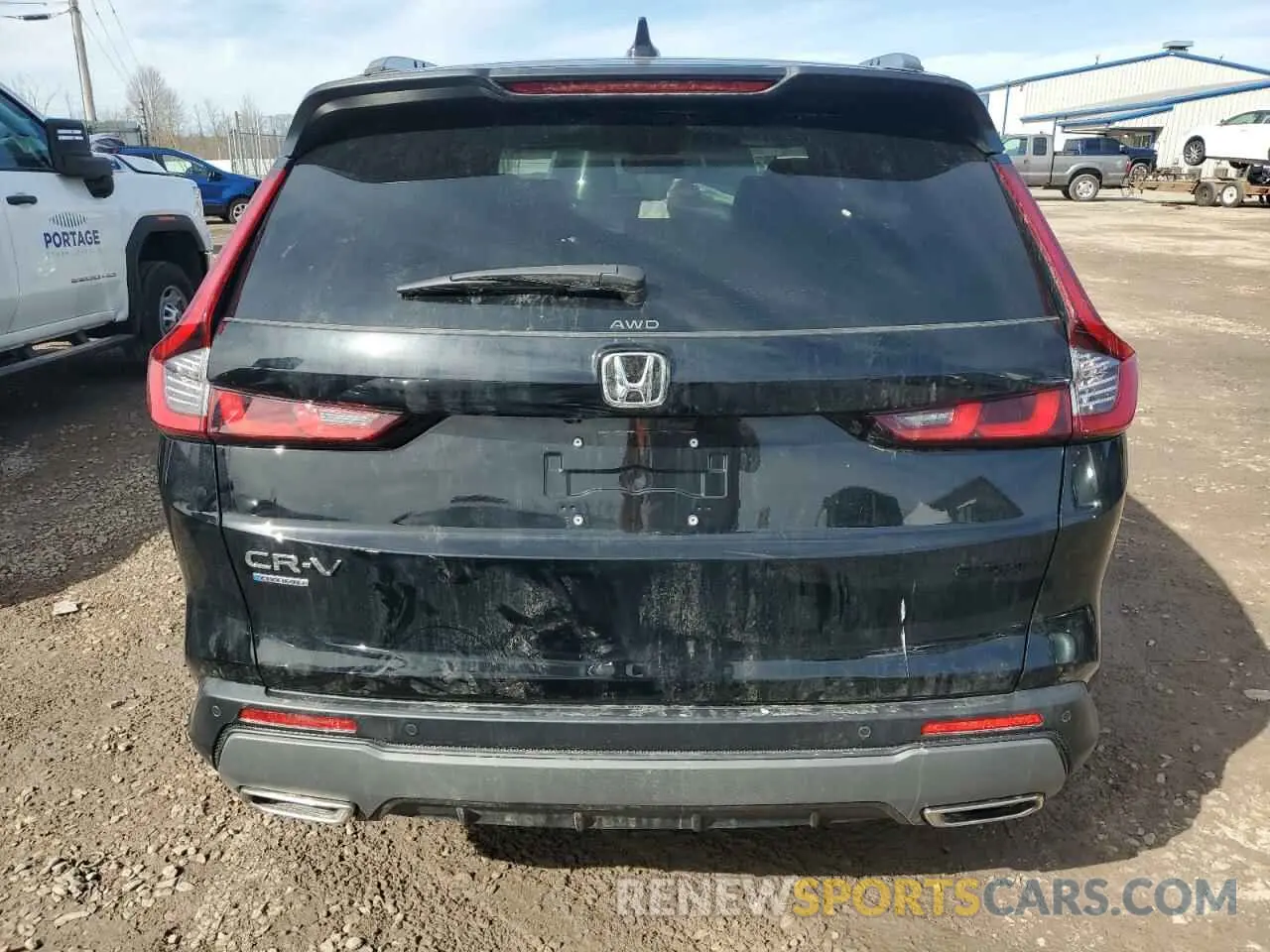 6 Photograph of a damaged car 2HKRS6H85SH809255 HONDA CRV 2025