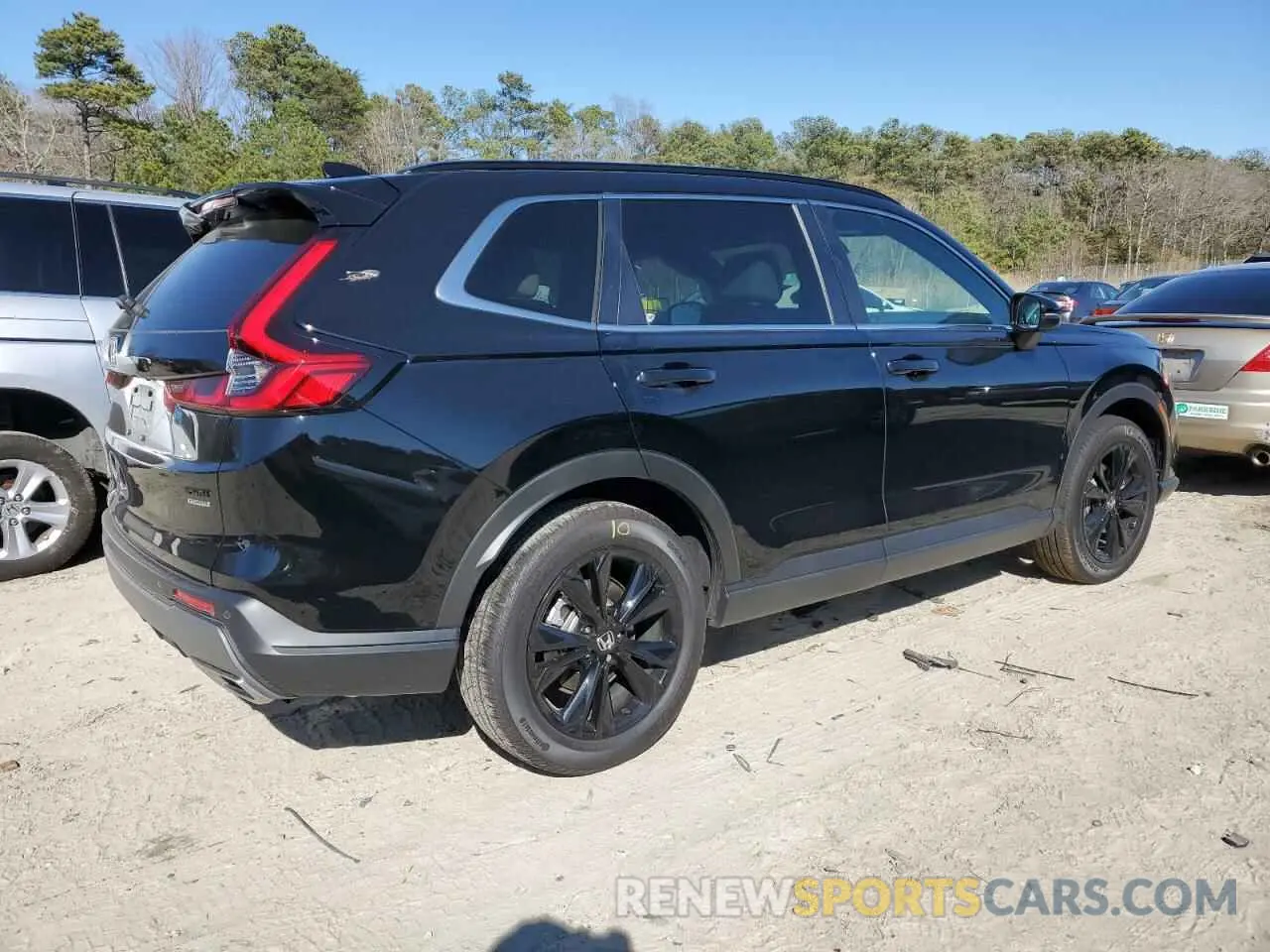 3 Photograph of a damaged car 2HKRS6H92SH809884 HONDA CRV 2025