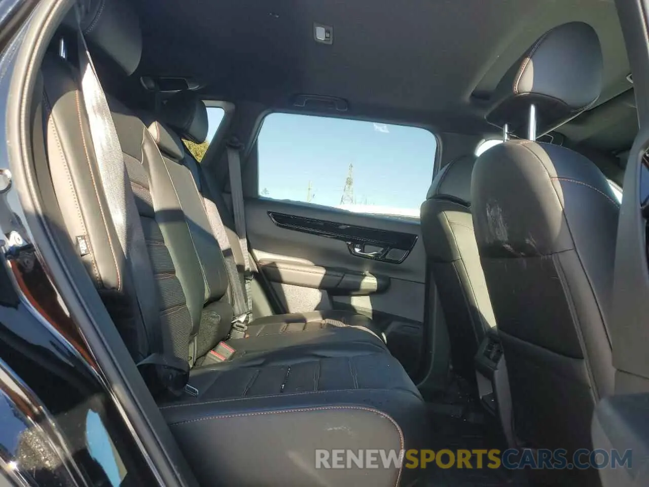 11 Photograph of a damaged car 2HKRS6H9XSH216659 HONDA CRV 2025