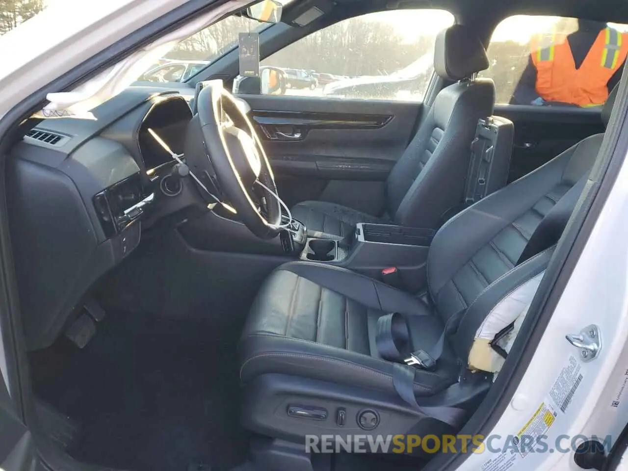7 Photograph of a damaged car 5J6RS6H94SL014678 HONDA CRV 2025