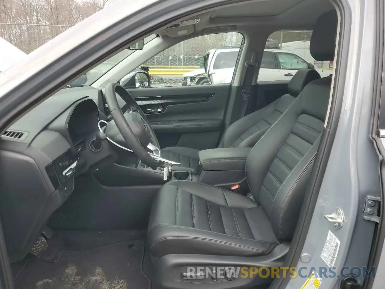 7 Photograph of a damaged car 7FARS4H79SE010514 HONDA CRV 2025
