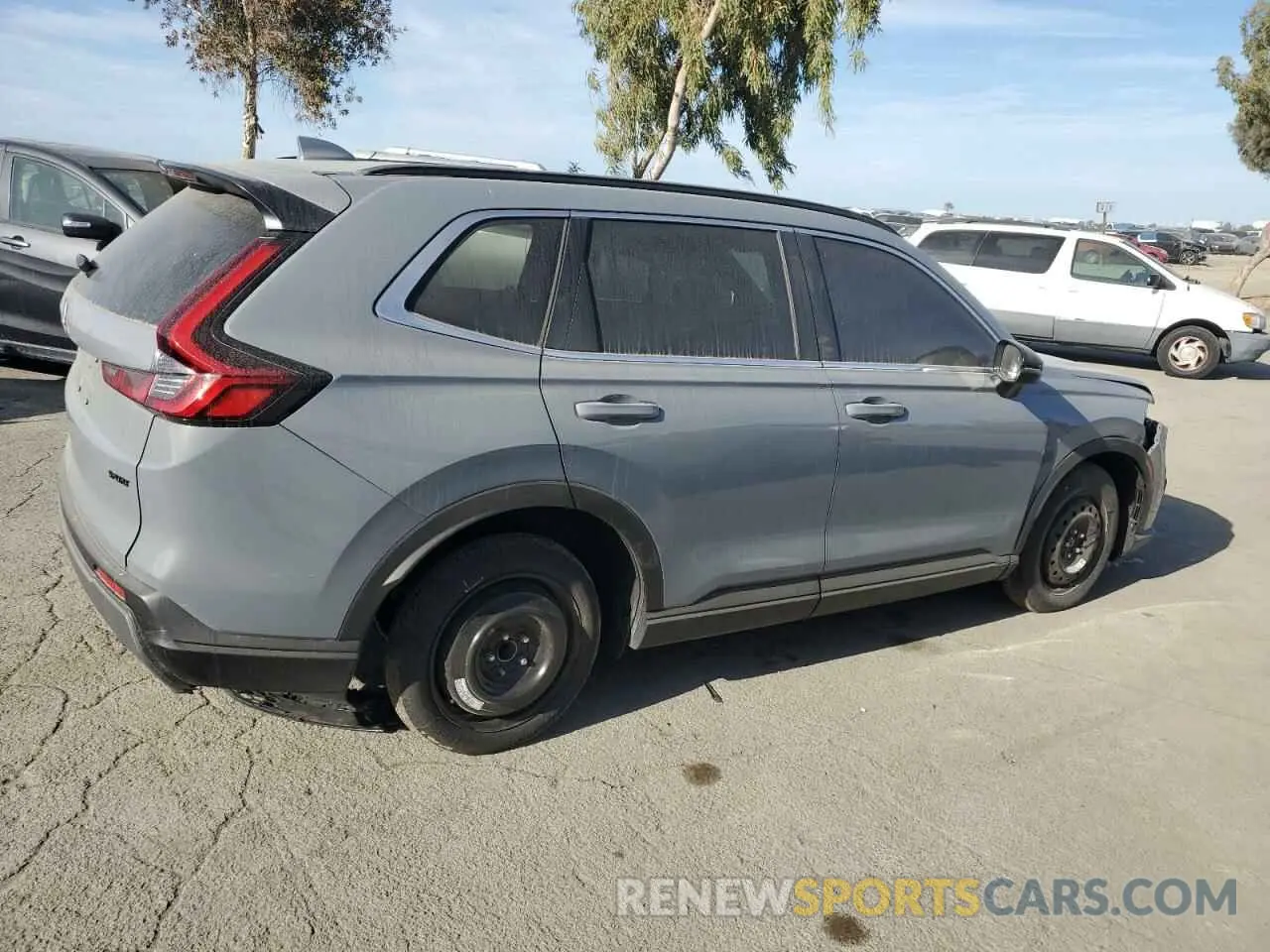 3 Photograph of a damaged car 7FARS5H58SE014915 HONDA CRV 2025