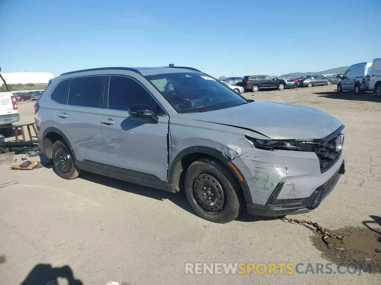 4 Photograph of a damaged car 7FARS5H58SE014915 HONDA CRV 2025