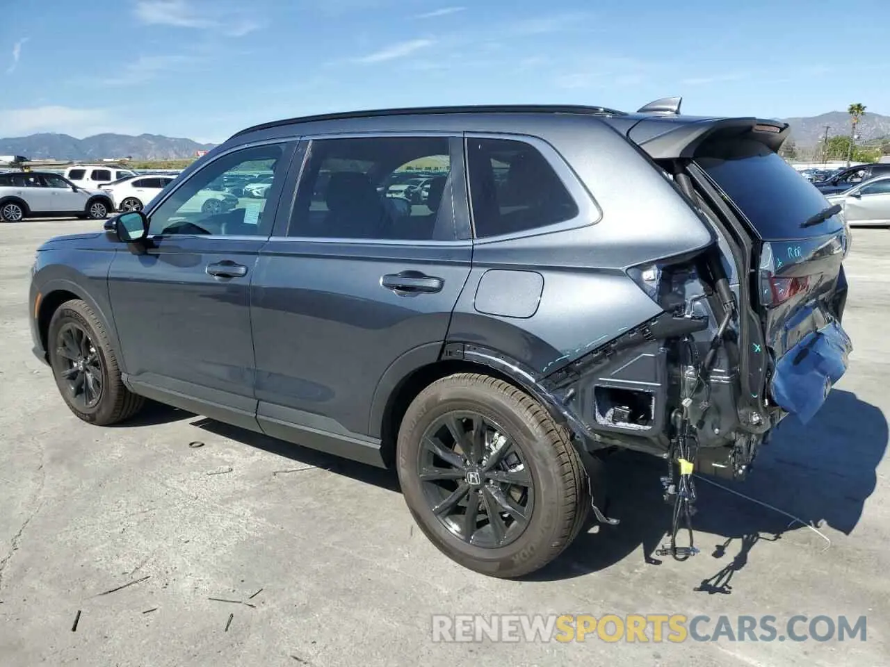 2 Photograph of a damaged car 7FARS5H86SE022067 HONDA CRV 2025
