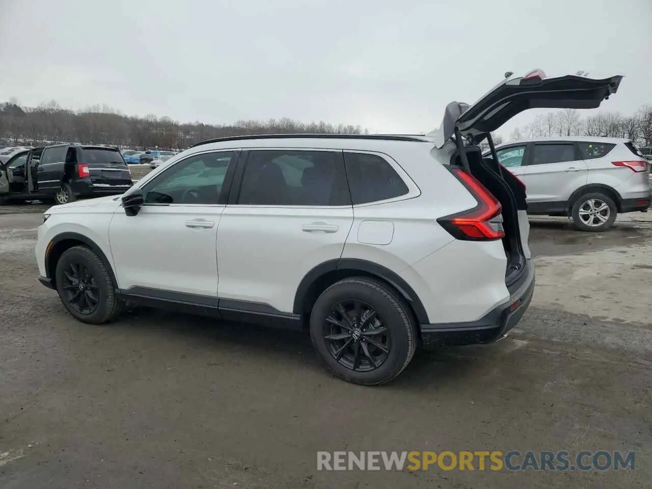 2 Photograph of a damaged car 7FARS6H87SE001007 HONDA CRV 2025