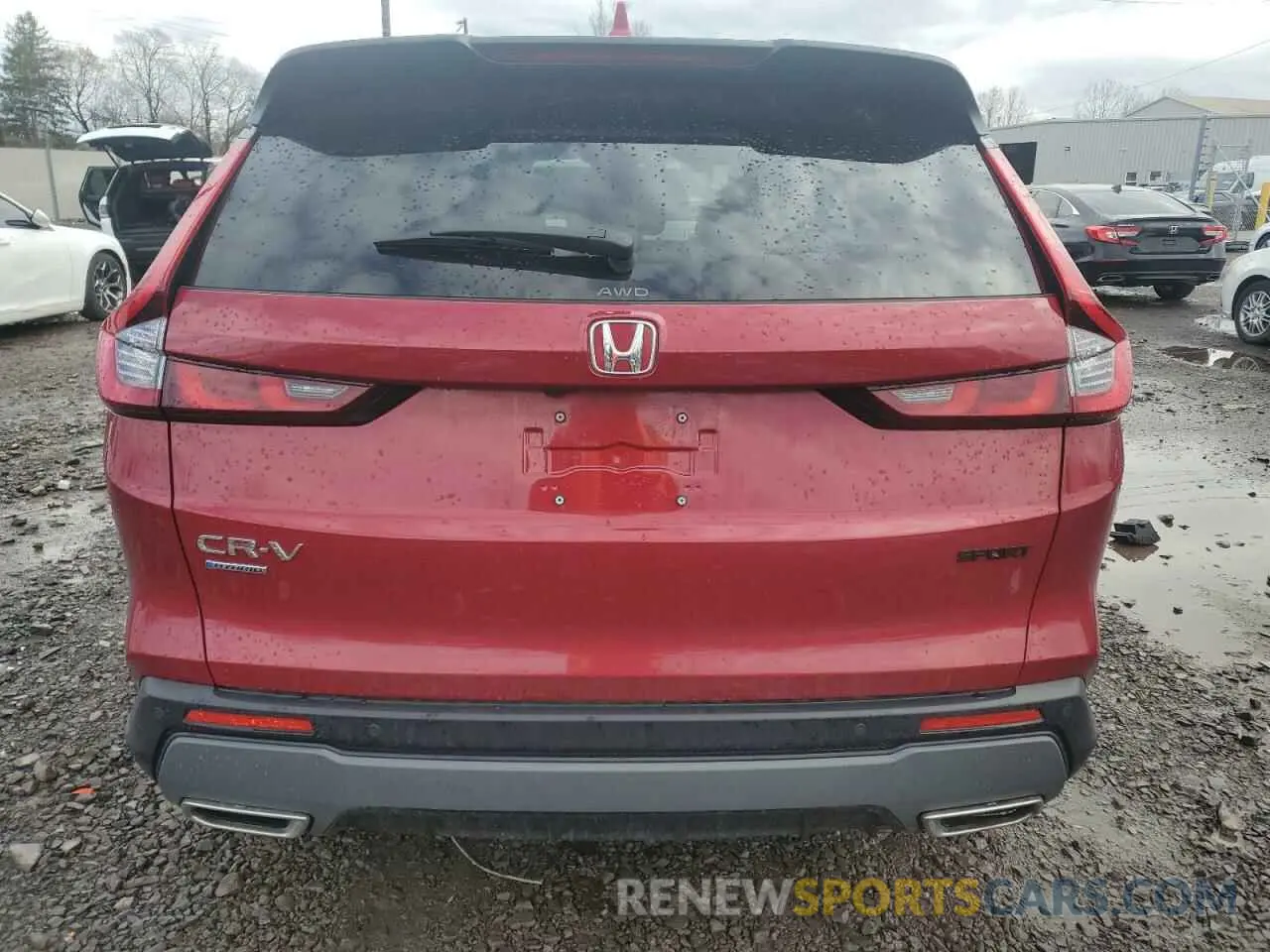 6 Photograph of a damaged car 7FARS6H88SE013313 HONDA CRV 2025