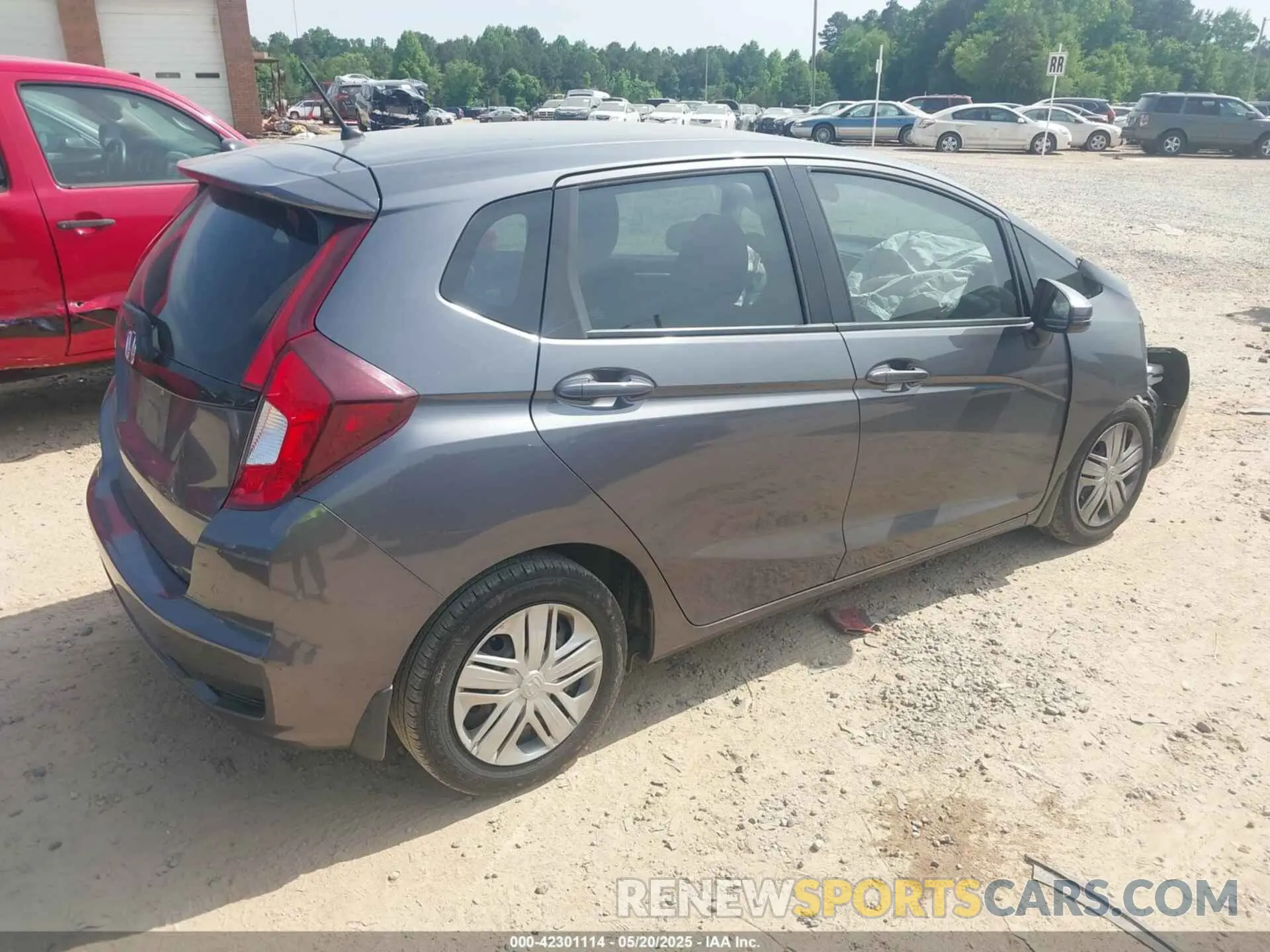 4 Фотография поврежденного автомобиля 3HGGK5H42KM711424 HONDA FIT 2019
