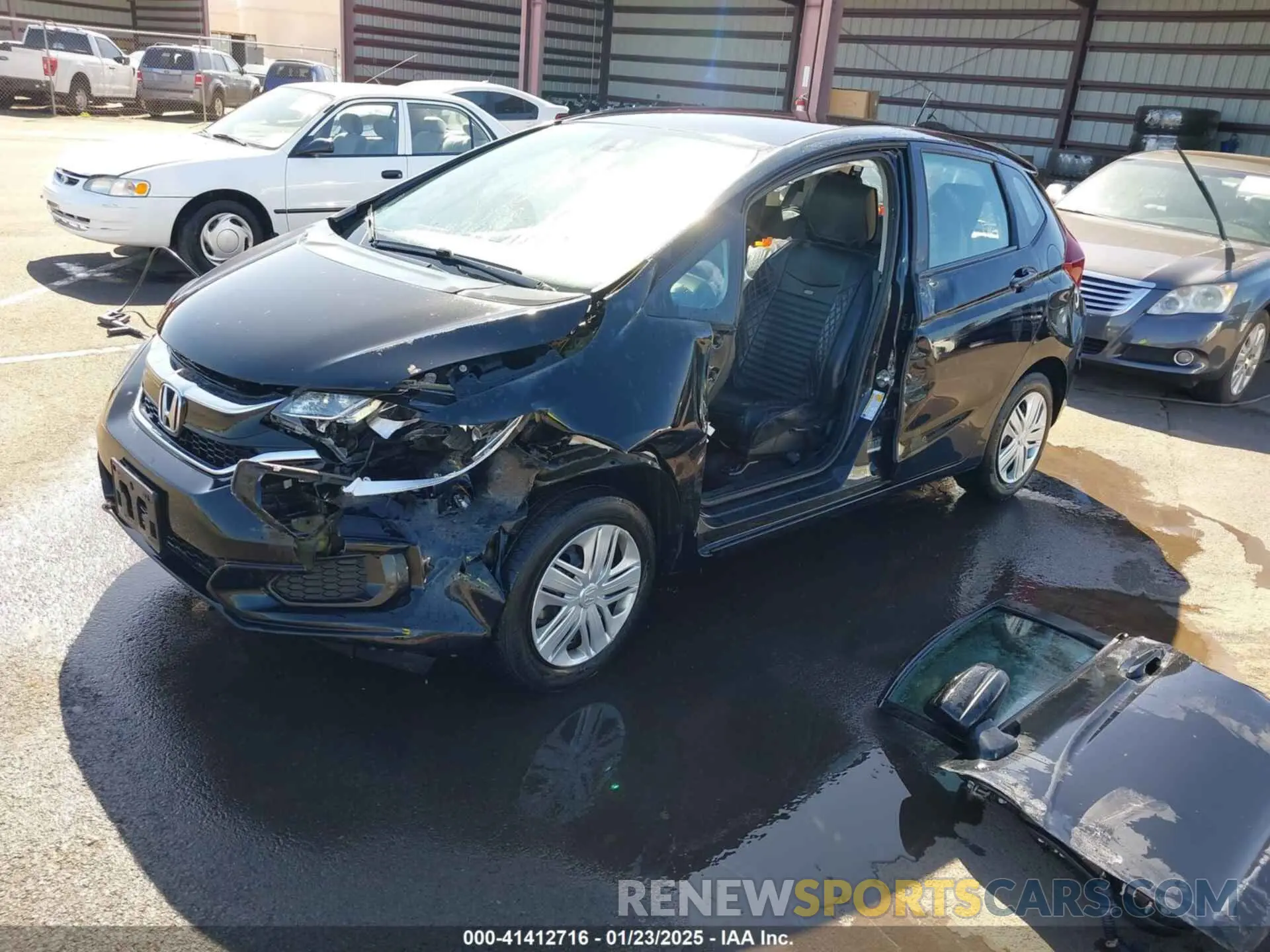 2 Photograph of a damaged car 3HGGK5H42KM718308 HONDA FIT 2019