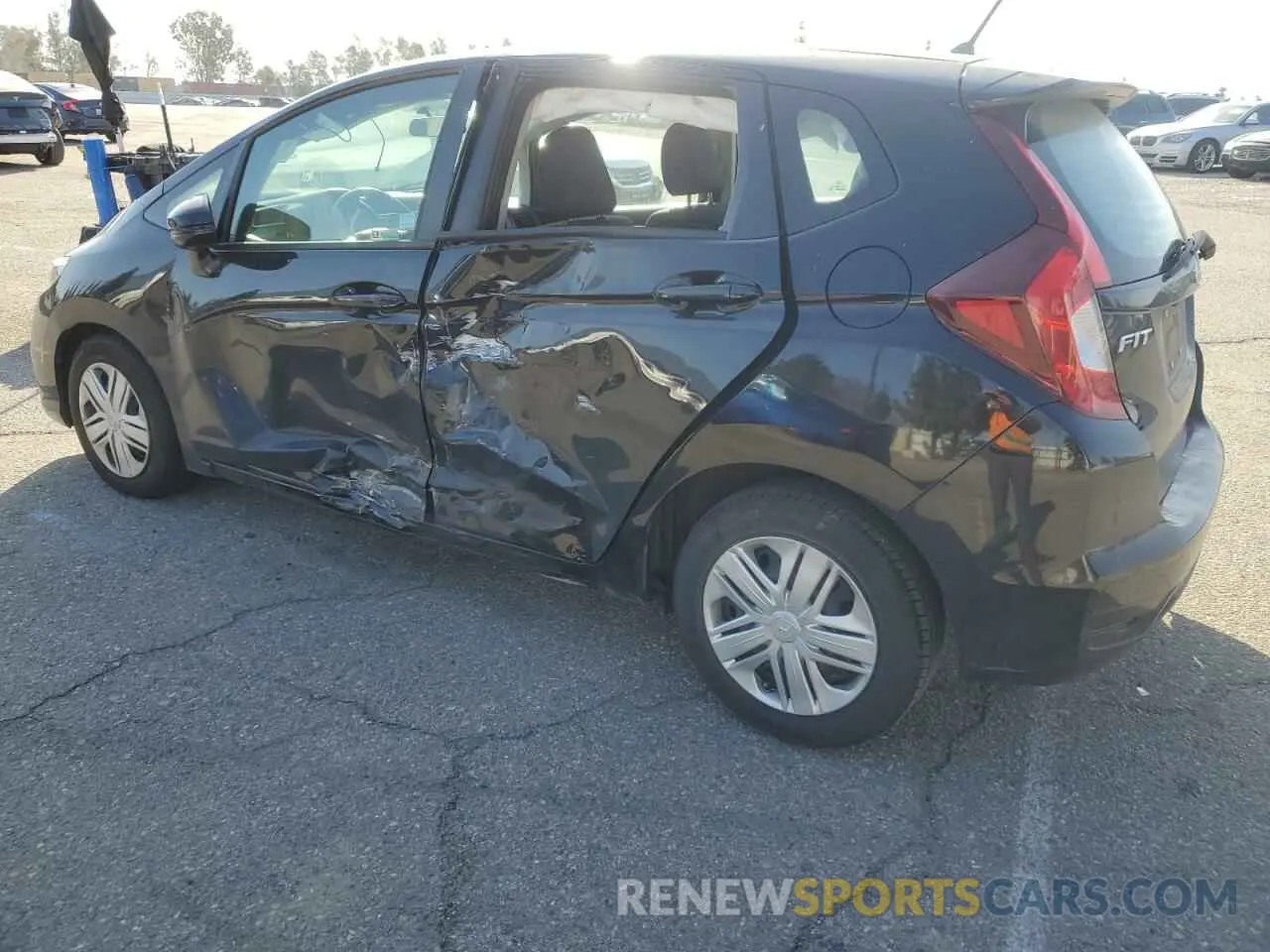 2 Photograph of a damaged car 3HGGK5H42KM727445 HONDA FIT 2019