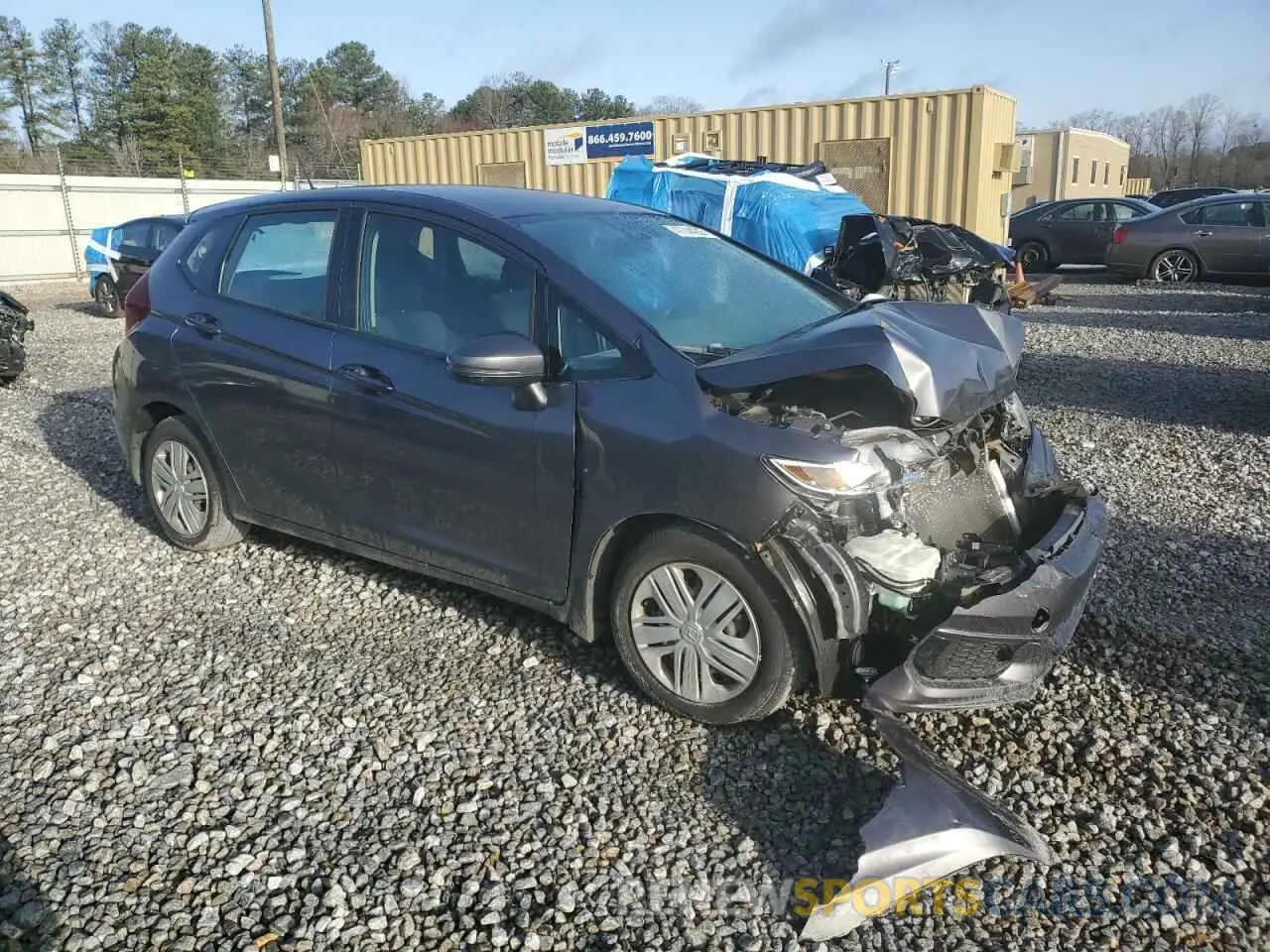 4 Фотография поврежденного автомобиля 3HGGK5H43KM702649 HONDA FIT 2019