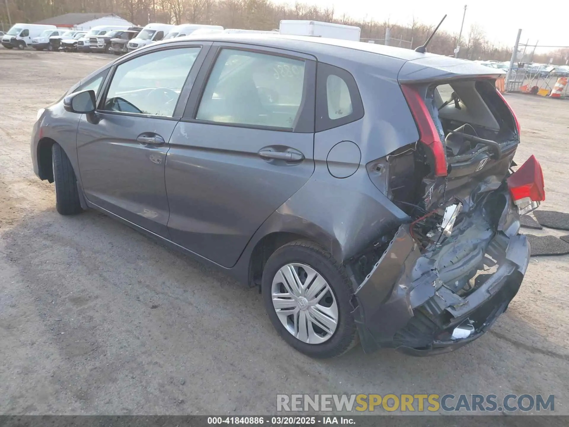 3 Photograph of a damaged car 3HGGK5H43KM706622 HONDA FIT 2019