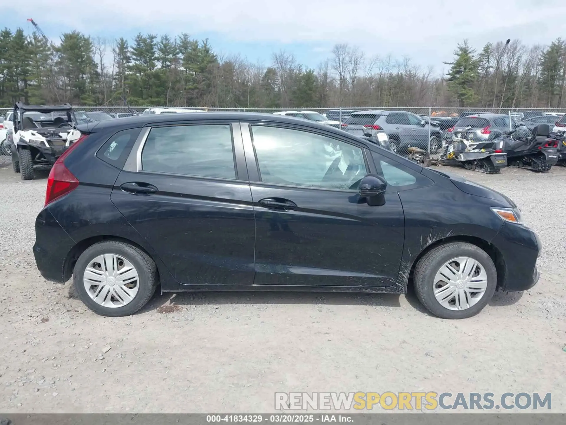 13 Фотография поврежденного автомобиля 3HGGK5H43KM710749 HONDA FIT 2019