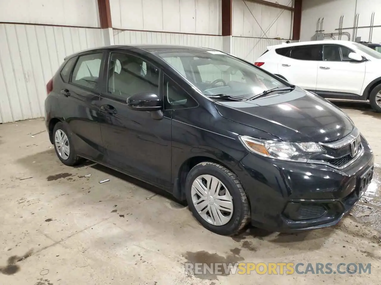 4 Photograph of a damaged car 3HGGK5H44KM724840 HONDA FIT 2019
