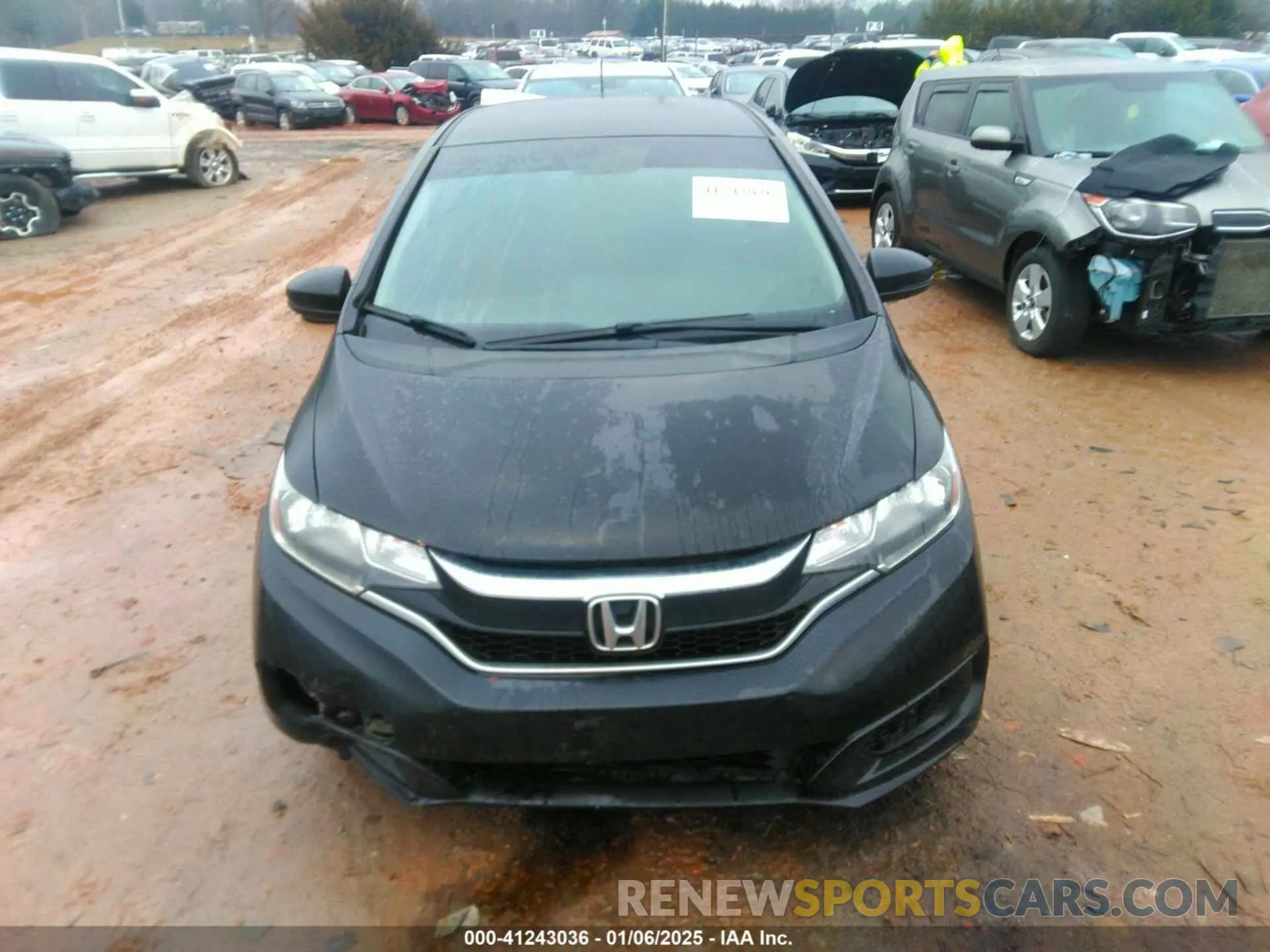 13 Photograph of a damaged car 3HGGK5H44KM744022 HONDA FIT 2019