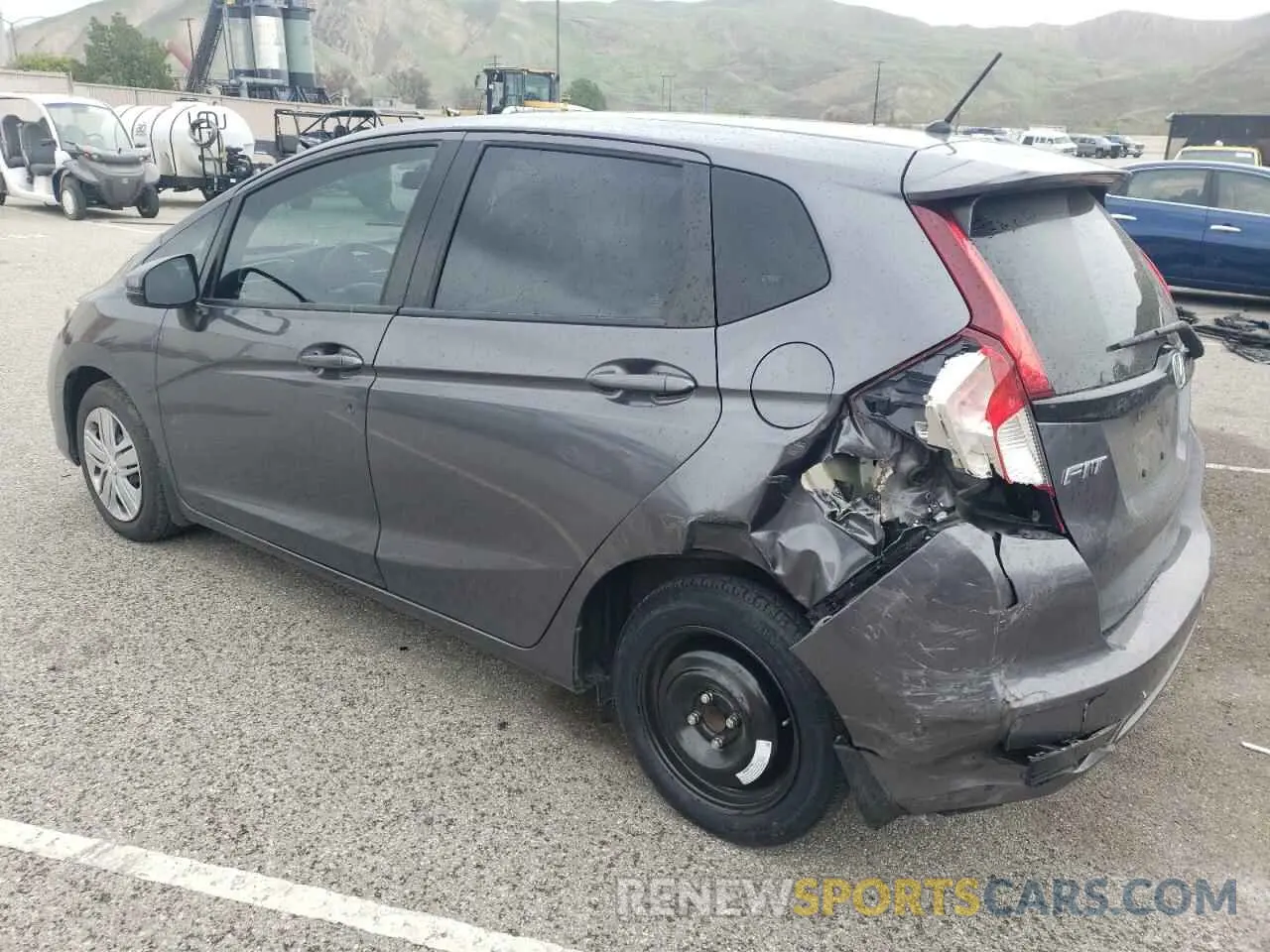 2 Photograph of a damaged car 3HGGK5H44KM744621 HONDA FIT 2019