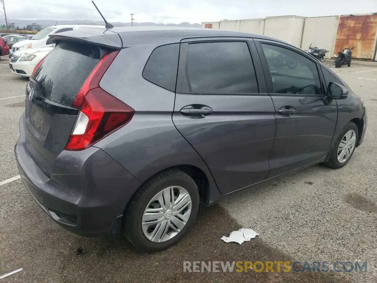 3 Photograph of a damaged car 3HGGK5H44KM744621 HONDA FIT 2019