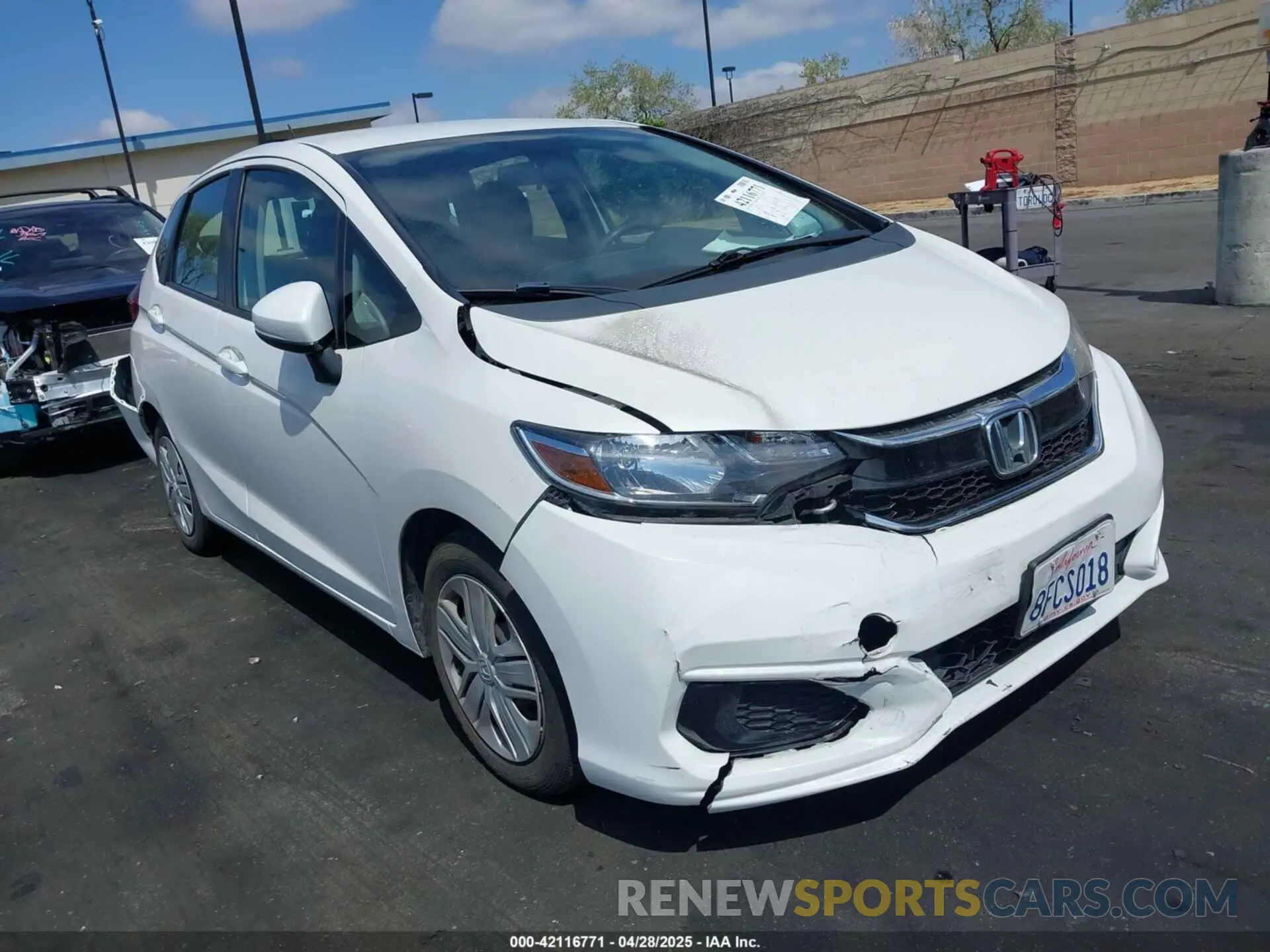 1 Photograph of a damaged car 3HGGK5H45KM701986 HONDA FIT 2019