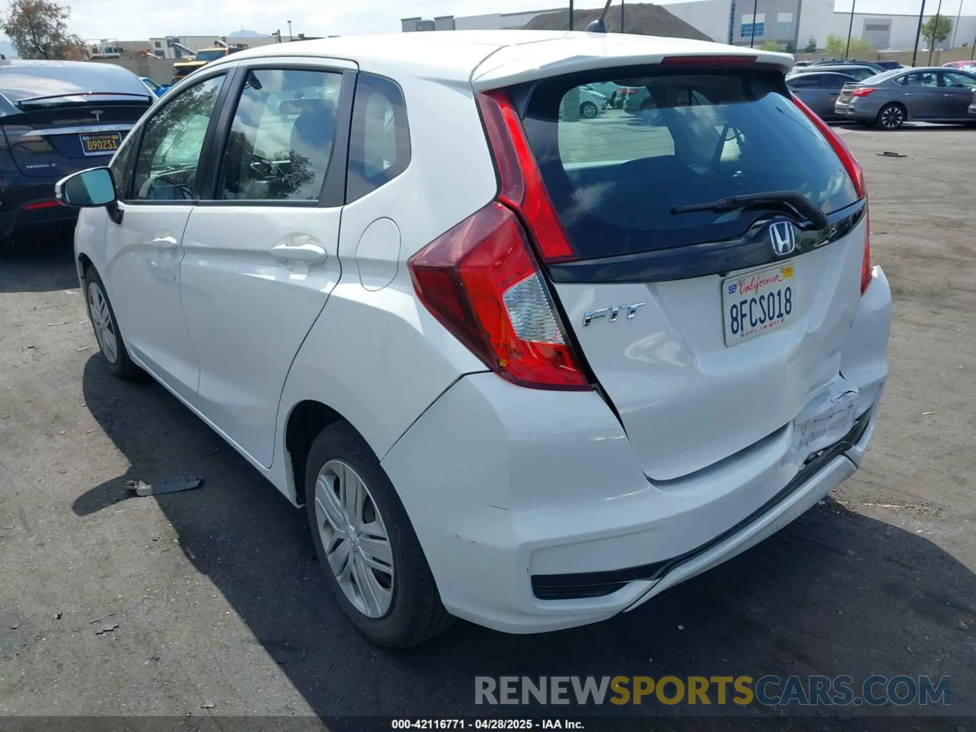 3 Photograph of a damaged car 3HGGK5H45KM701986 HONDA FIT 2019