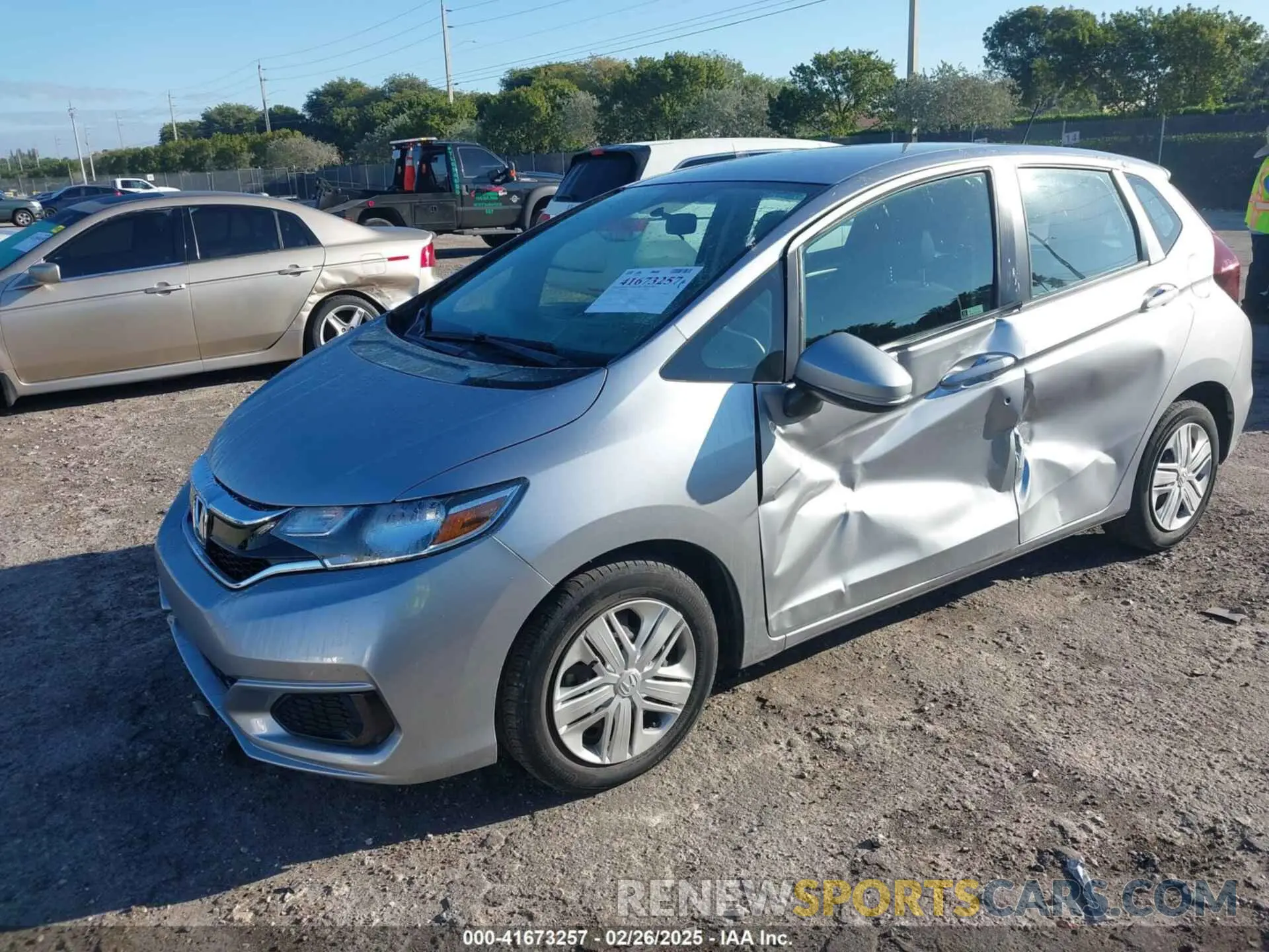 2 Photograph of a damaged car 3HGGK5H45KM727956 HONDA FIT 2019