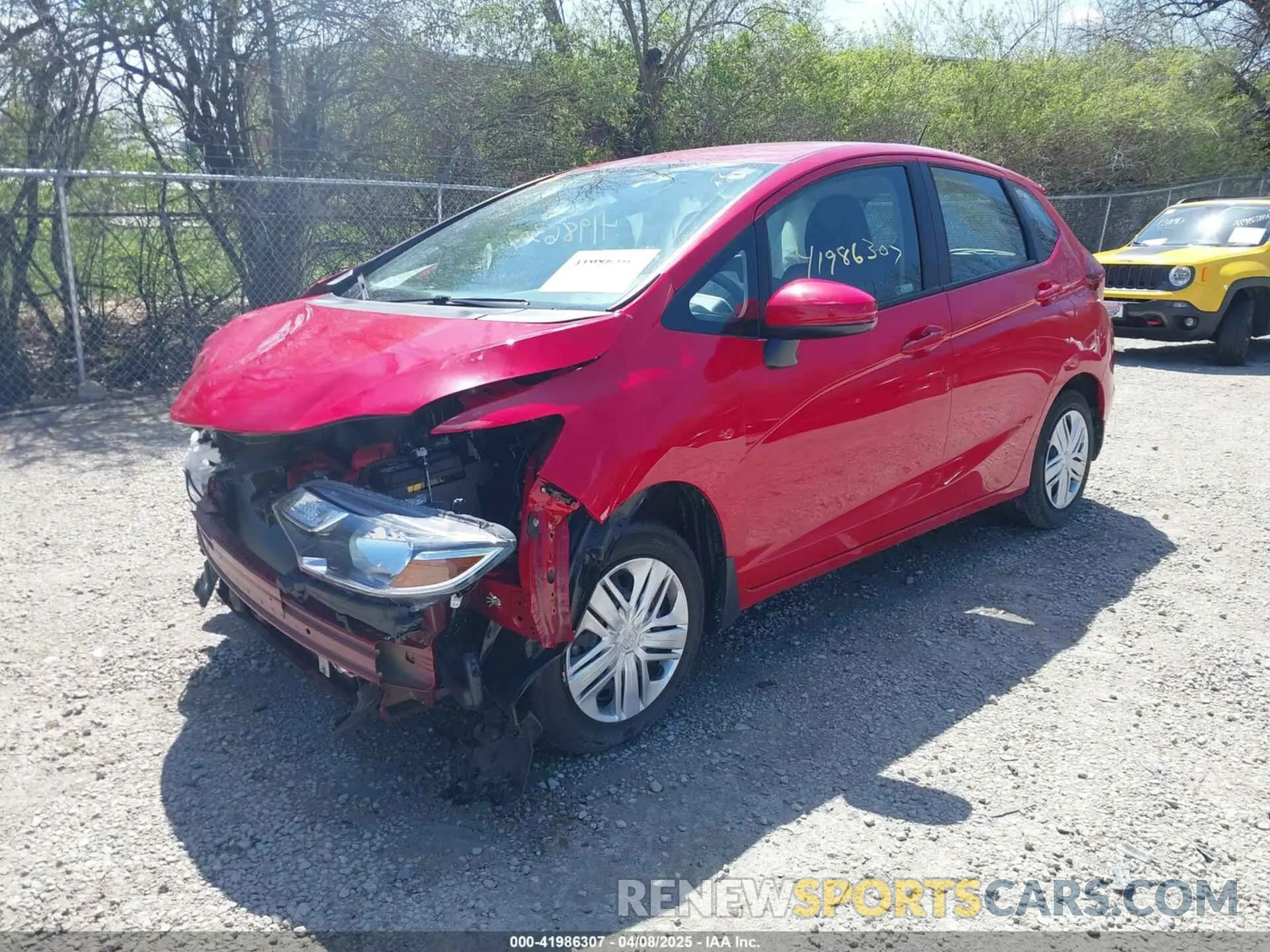 2 Фотография поврежденного автомобиля 3HGGK5H45KM744420 HONDA FIT 2019