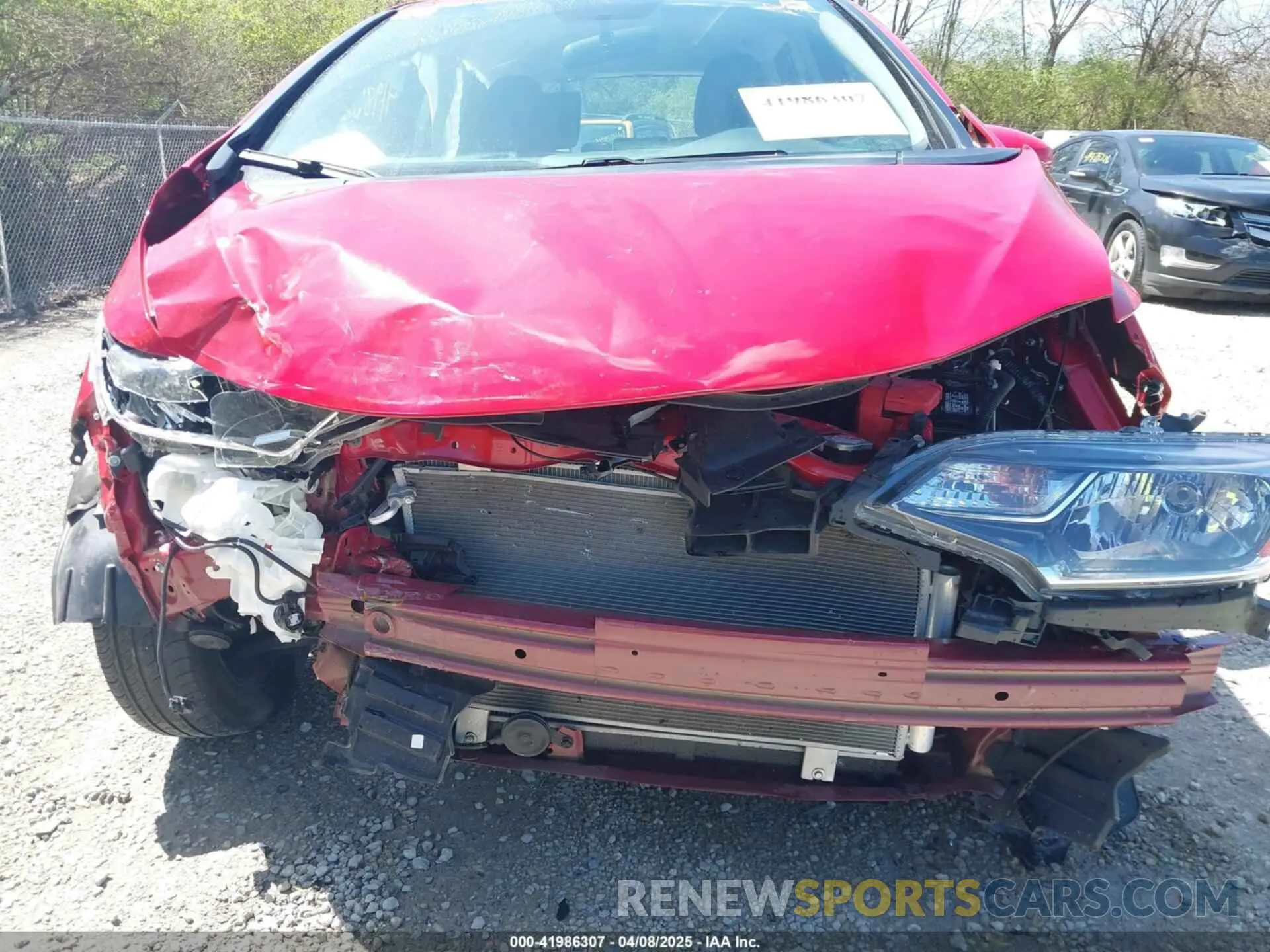 6 Фотография поврежденного автомобиля 3HGGK5H45KM744420 HONDA FIT 2019