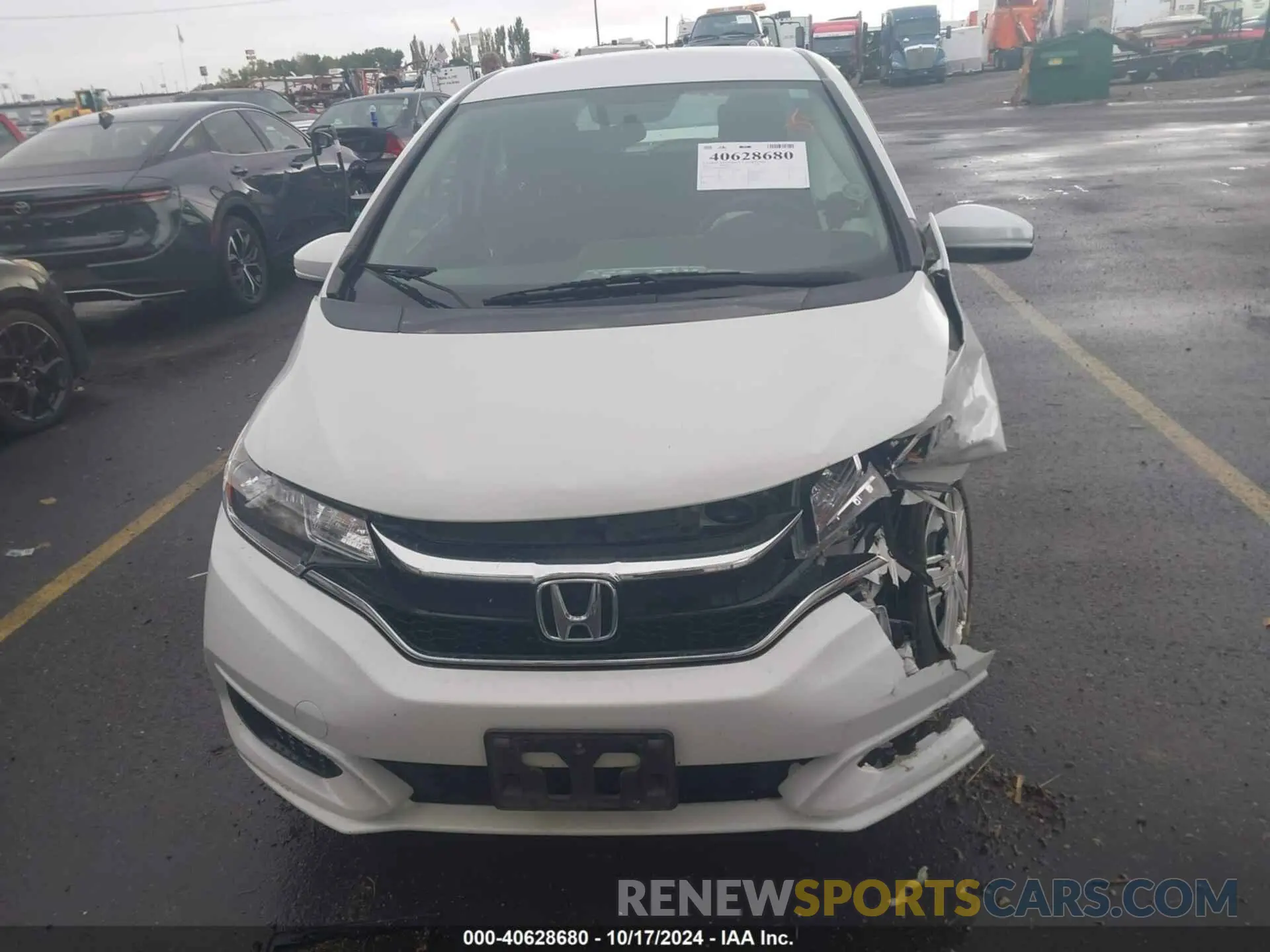 13 Photograph of a damaged car 3HGGK5H45KM745759 HONDA FIT 2019