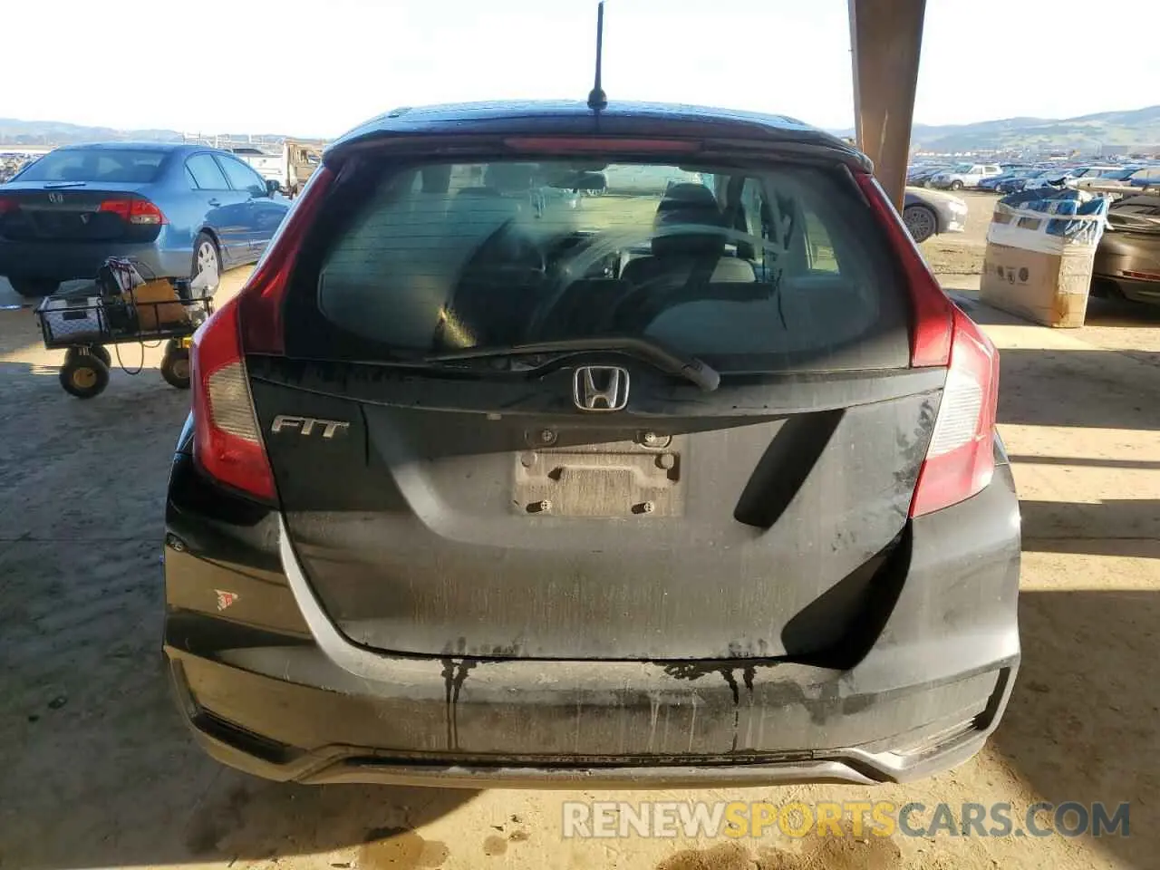 6 Photograph of a damaged car 3HGGK5H49KM729158 HONDA FIT 2019