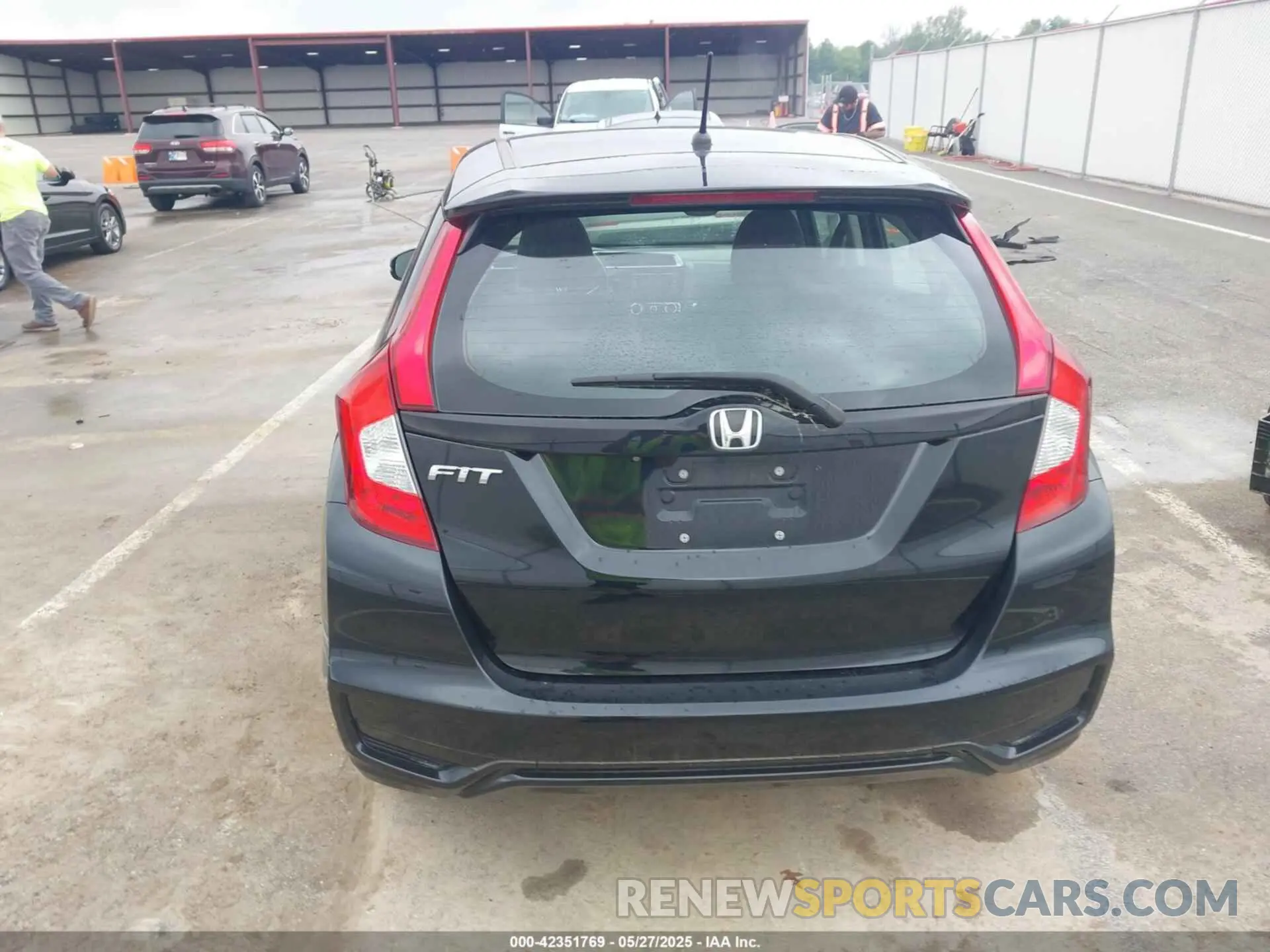 16 Фотография поврежденного автомобиля 3HGGK5H49KM736014 HONDA FIT 2019
