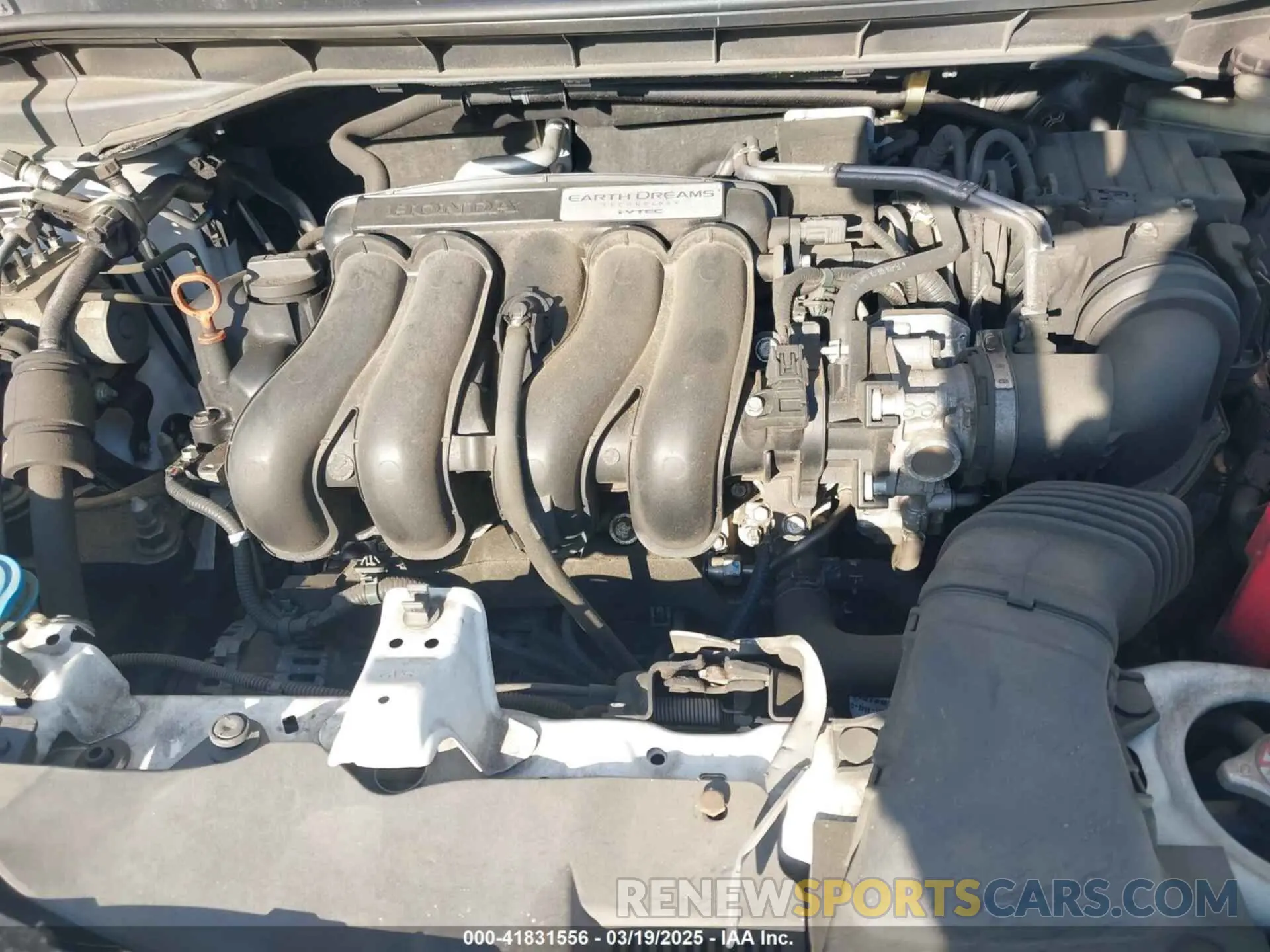 10 Фотография поврежденного автомобиля 3HGGK5H60KM717921 HONDA FIT 2019