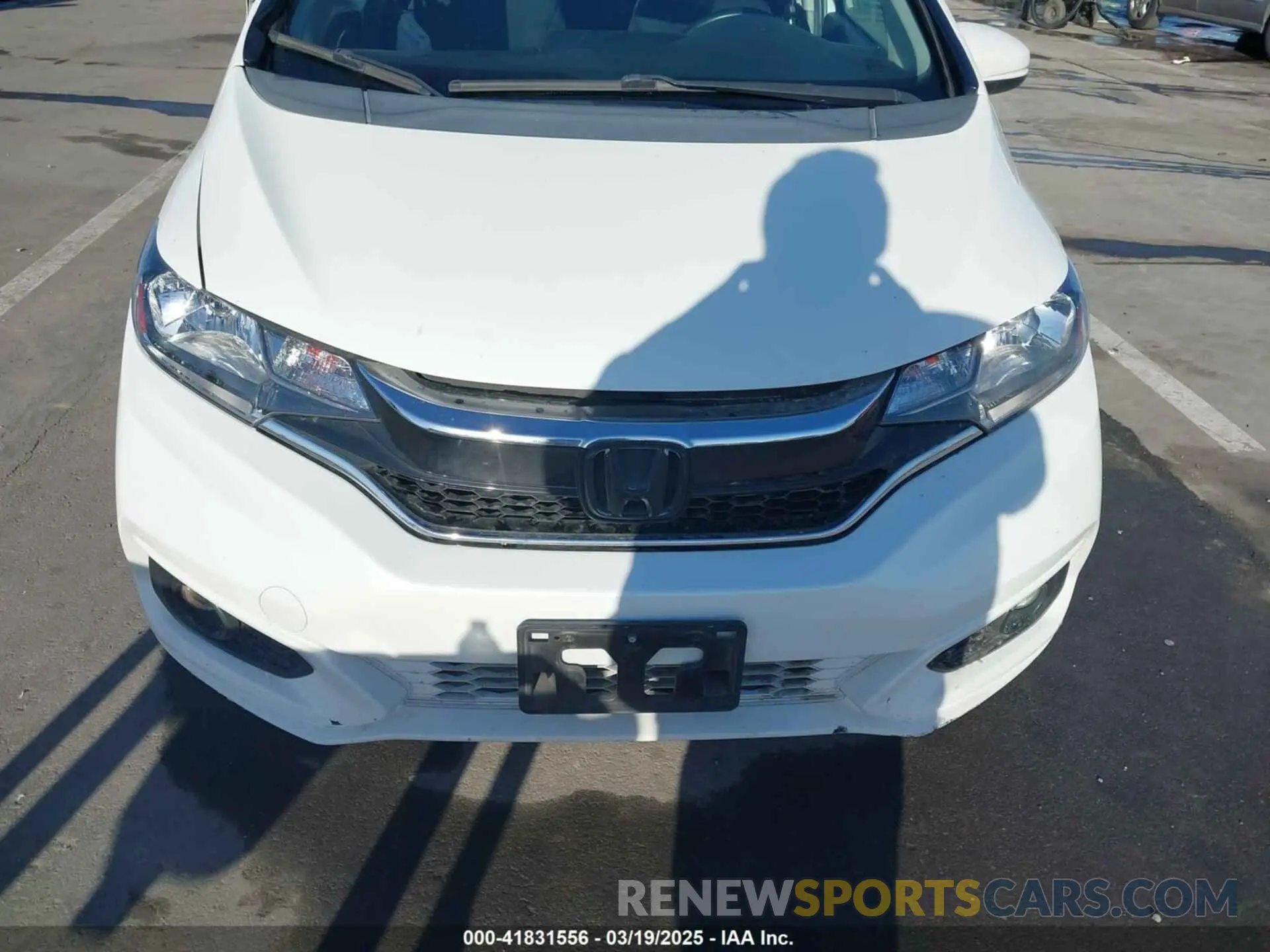 12 Фотография поврежденного автомобиля 3HGGK5H60KM717921 HONDA FIT 2019