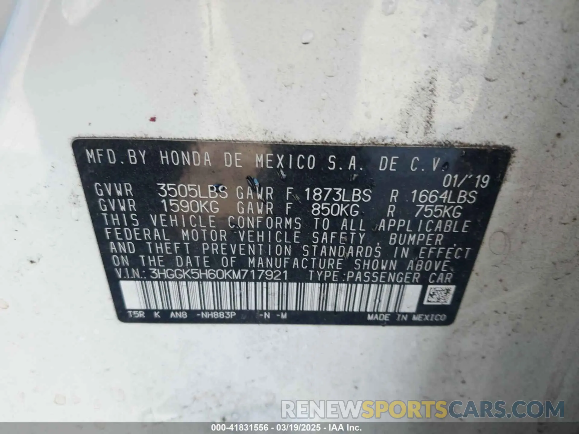 9 Фотография поврежденного автомобиля 3HGGK5H60KM717921 HONDA FIT 2019