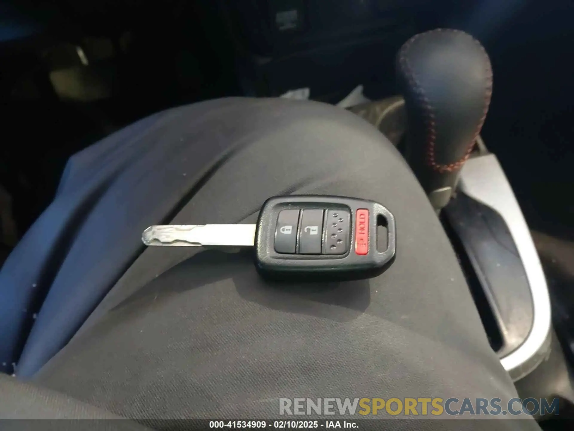 11 Фотография поврежденного автомобиля 3HGGK5H62KM741279 HONDA FIT 2019