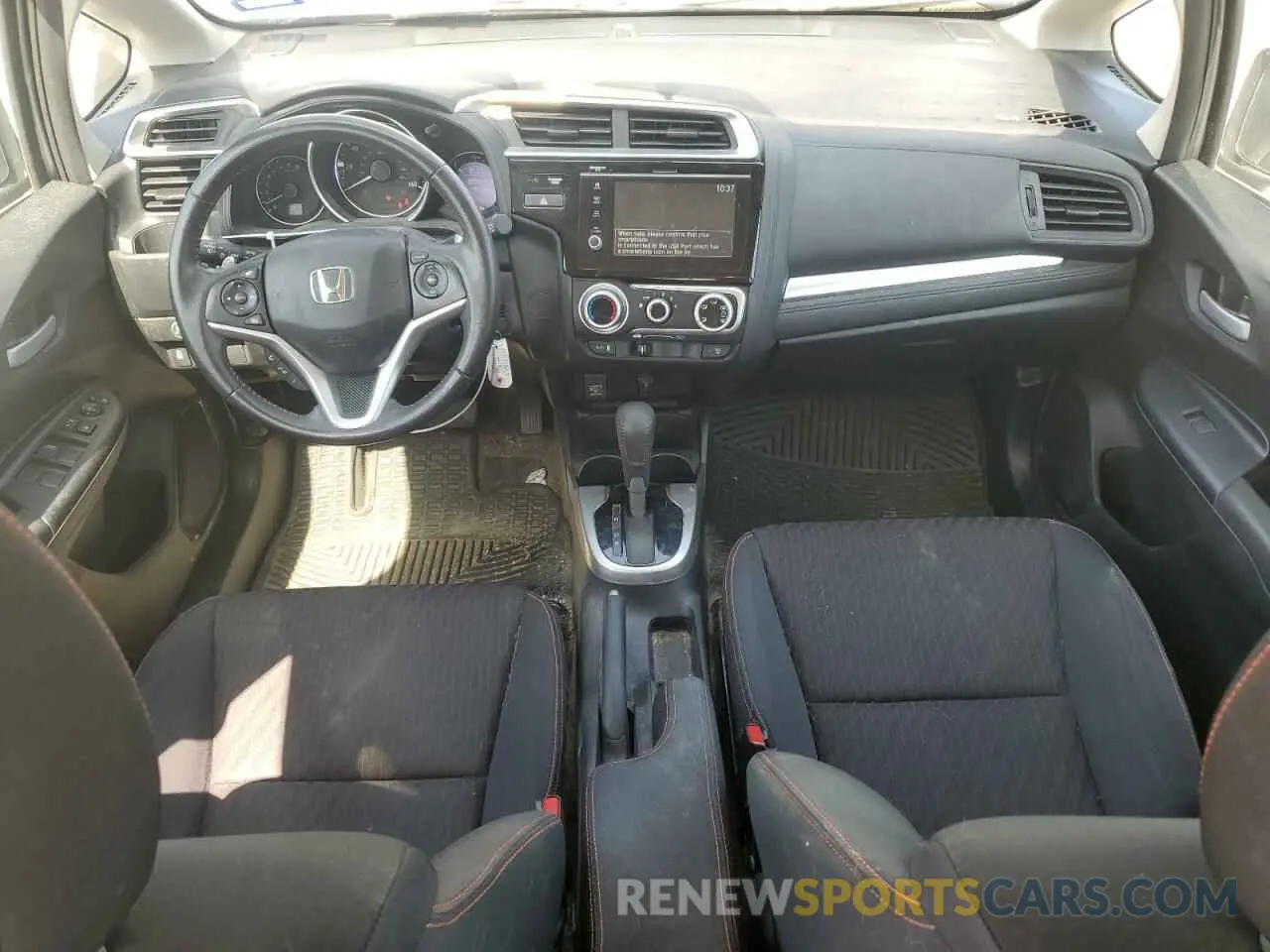 8 Photograph of a damaged car 3HGGK5H63KM748659 HONDA FIT 2019