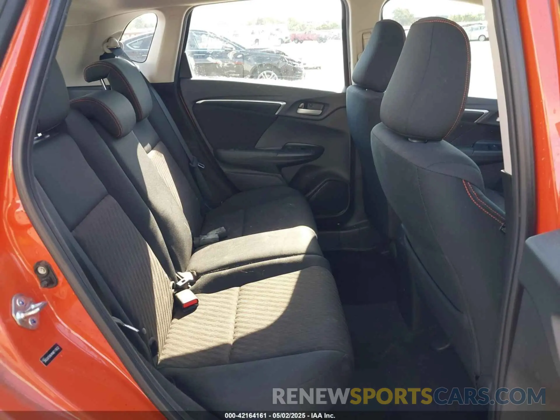 8 Photograph of a damaged car 3HGGK5H64KM717632 HONDA FIT 2019