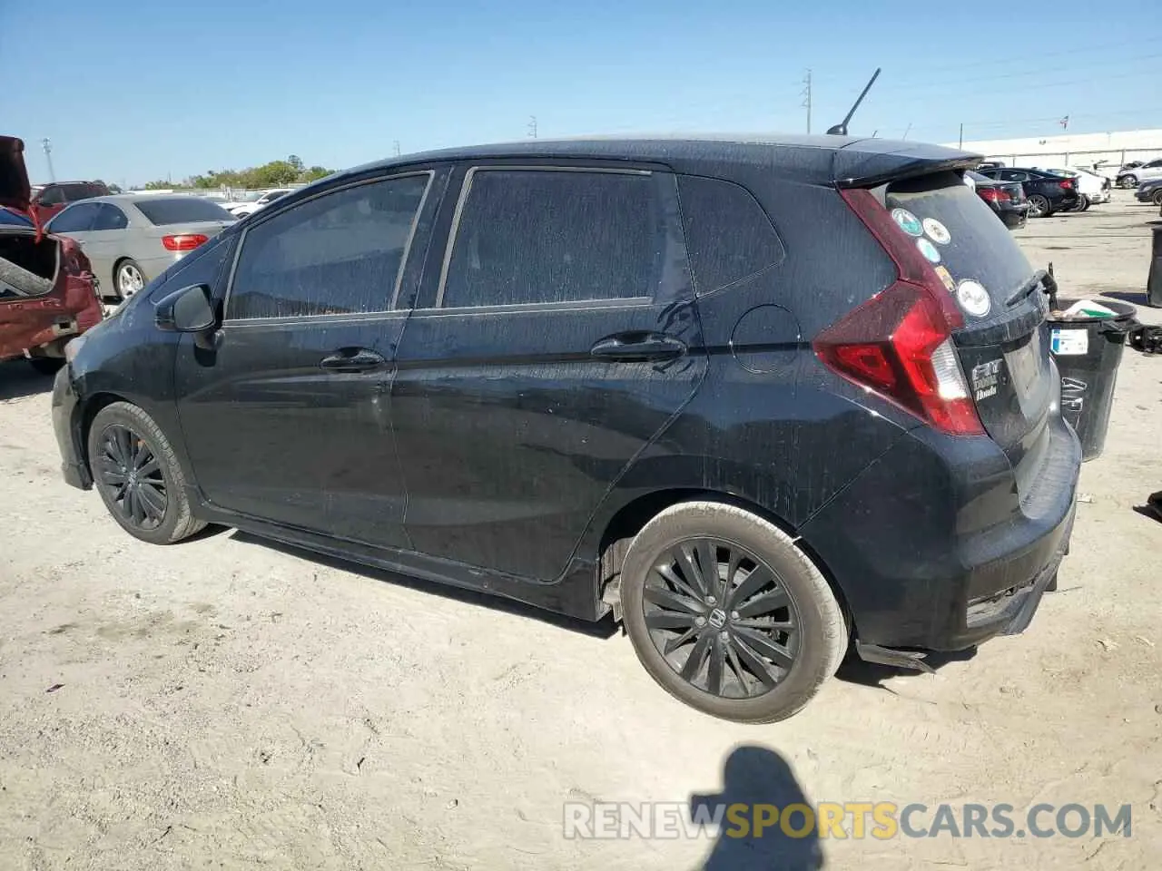 2 Photograph of a damaged car 3HGGK5H68KM732733 HONDA FIT 2019