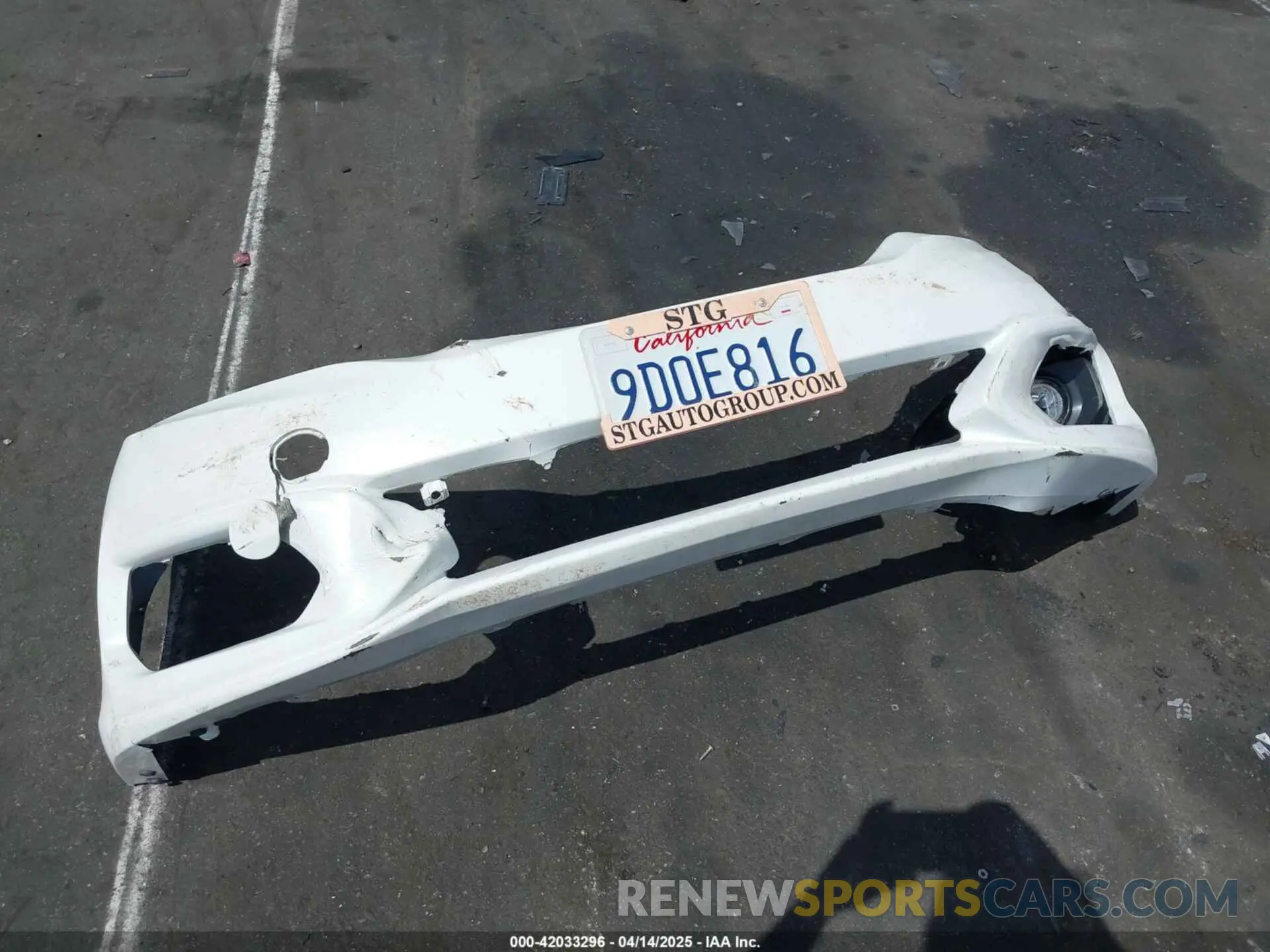 12 Photograph of a damaged car 3HGGK5H80KM715748 HONDA FIT 2019