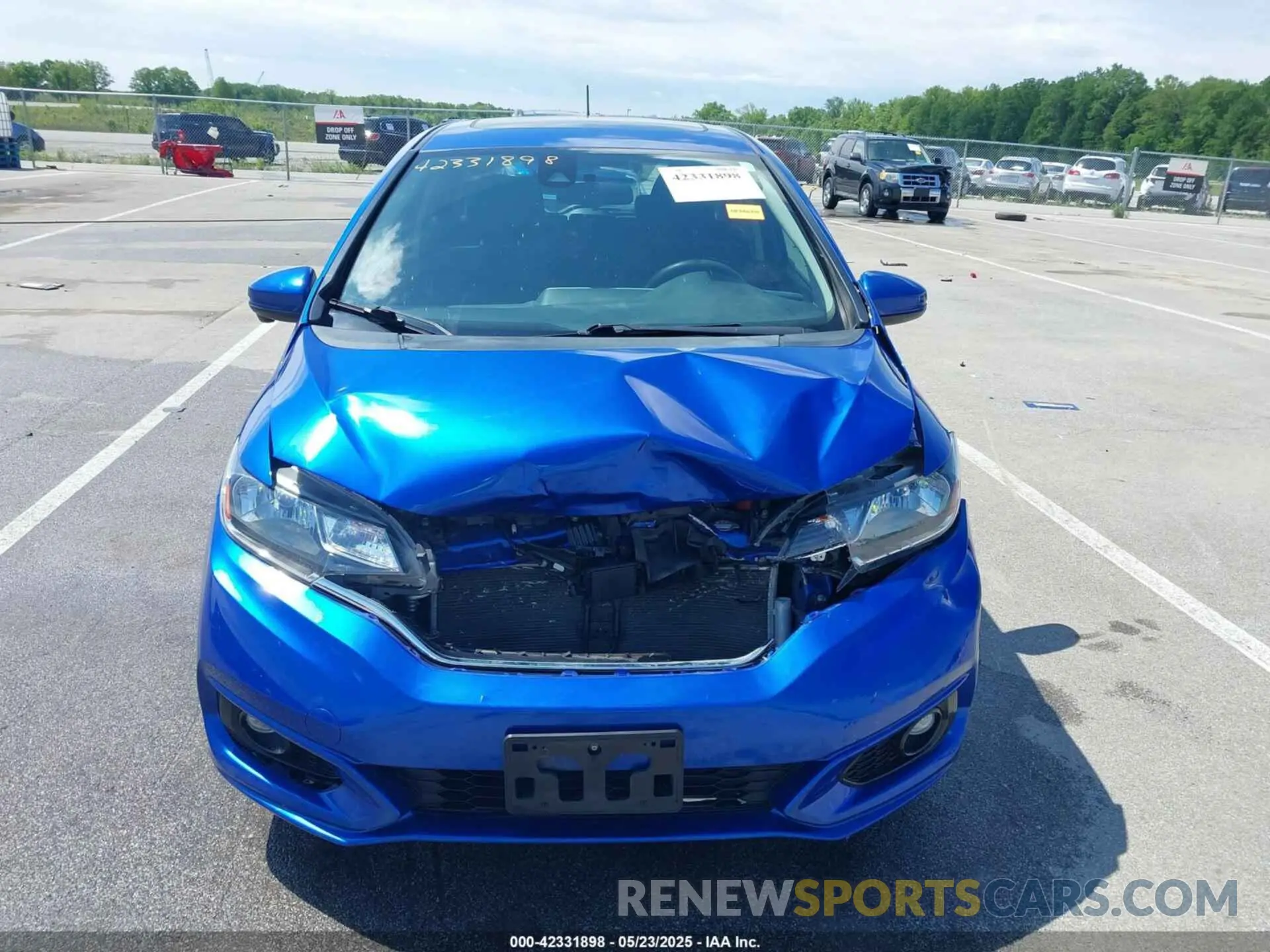 12 Photograph of a damaged car 3HGGK5H80KM748958 HONDA FIT 2019