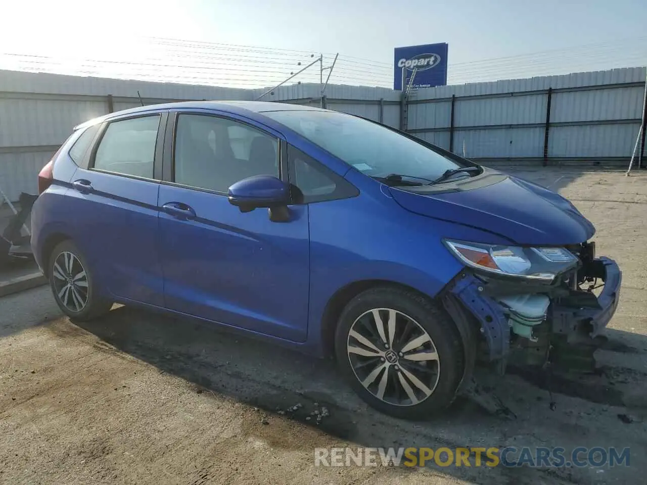 4 Photograph of a damaged car 3HGGK5H81KM743381 HONDA FIT 2019