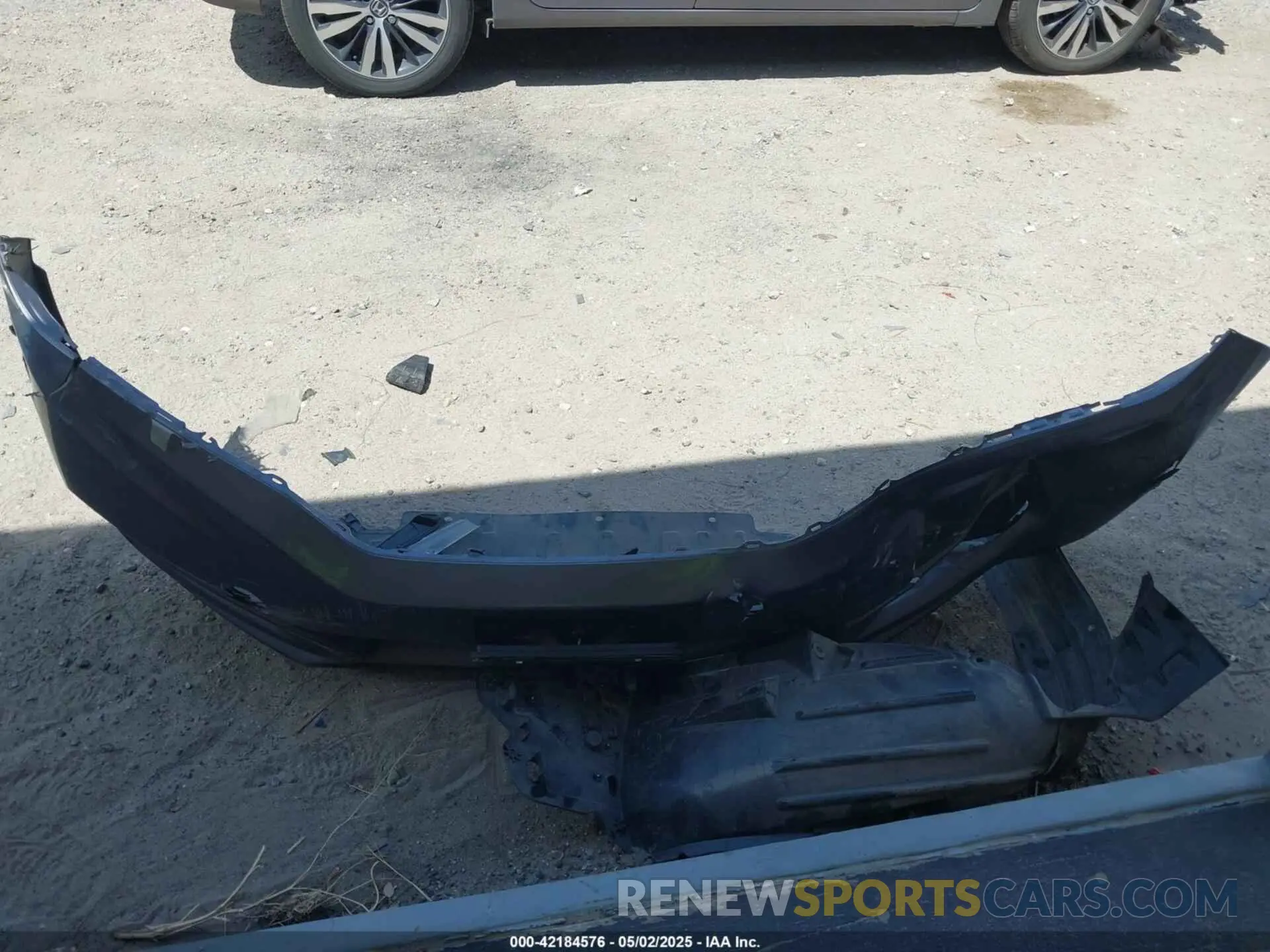 12 Photograph of a damaged car 3HGGK5H82KM738030 HONDA FIT 2019