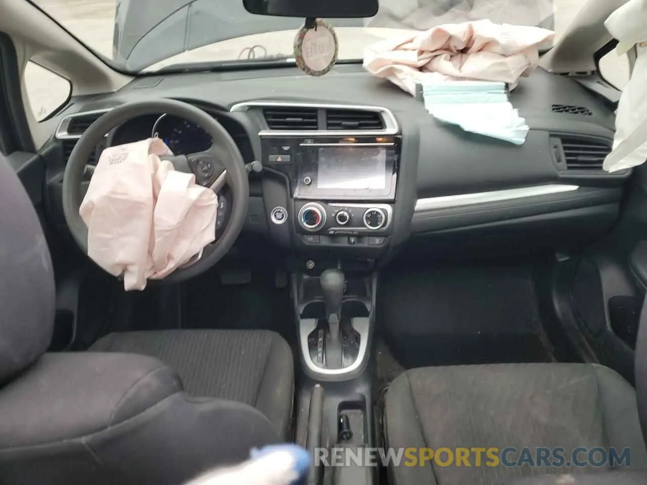 8 Фотография поврежденного автомобиля 3HGGK5H83KM711063 HONDA FIT 2019