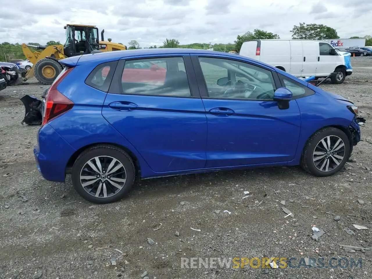 3 Photograph of a damaged car 3HGGK5H83KM718840 HONDA FIT 2019