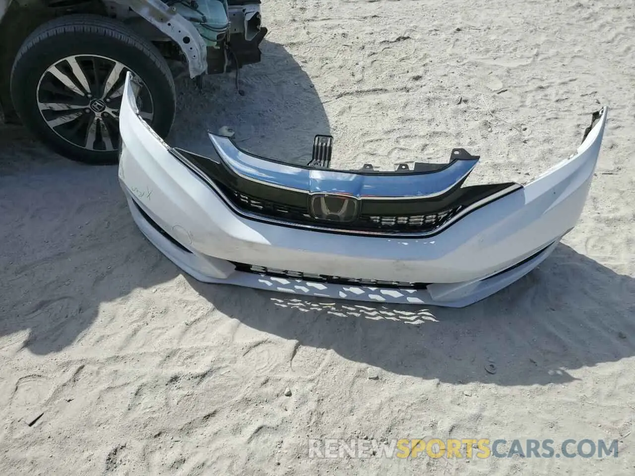 13 Photograph of a damaged car 3HGGK5H83KM726078 HONDA FIT 2019