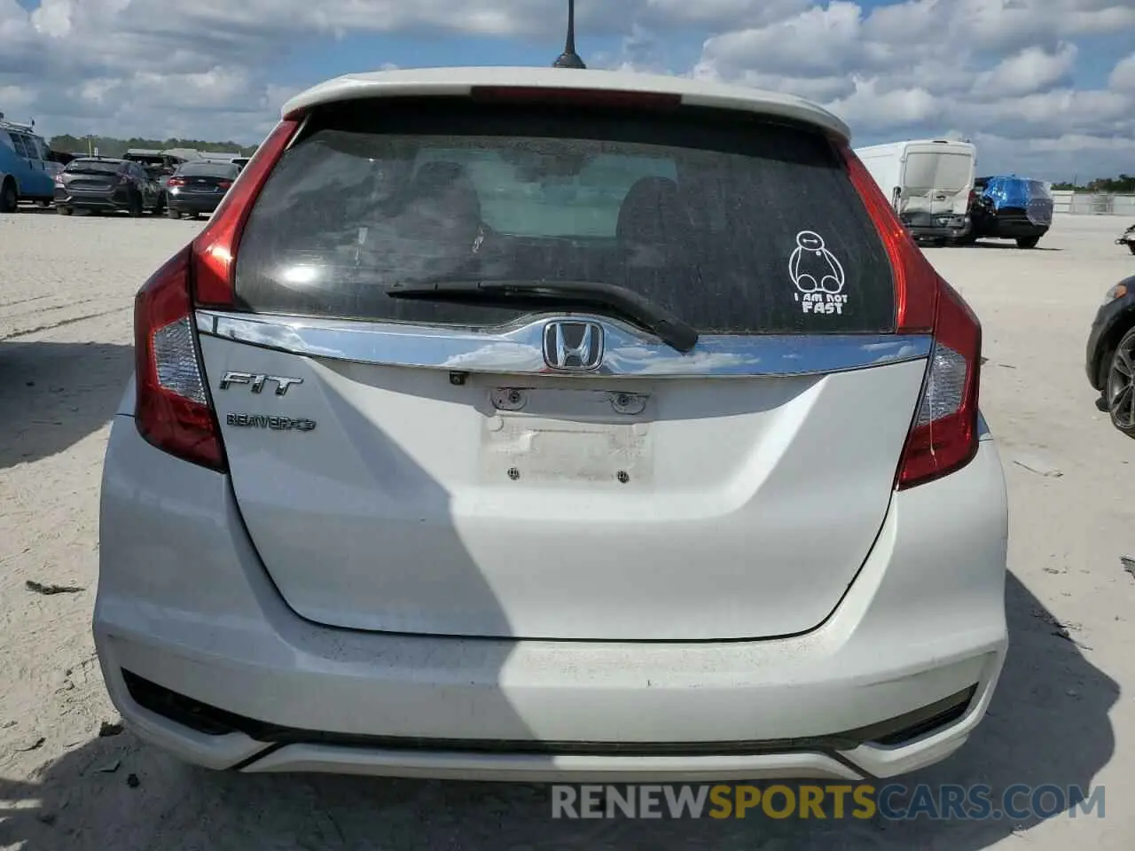 6 Photograph of a damaged car 3HGGK5H83KM726078 HONDA FIT 2019