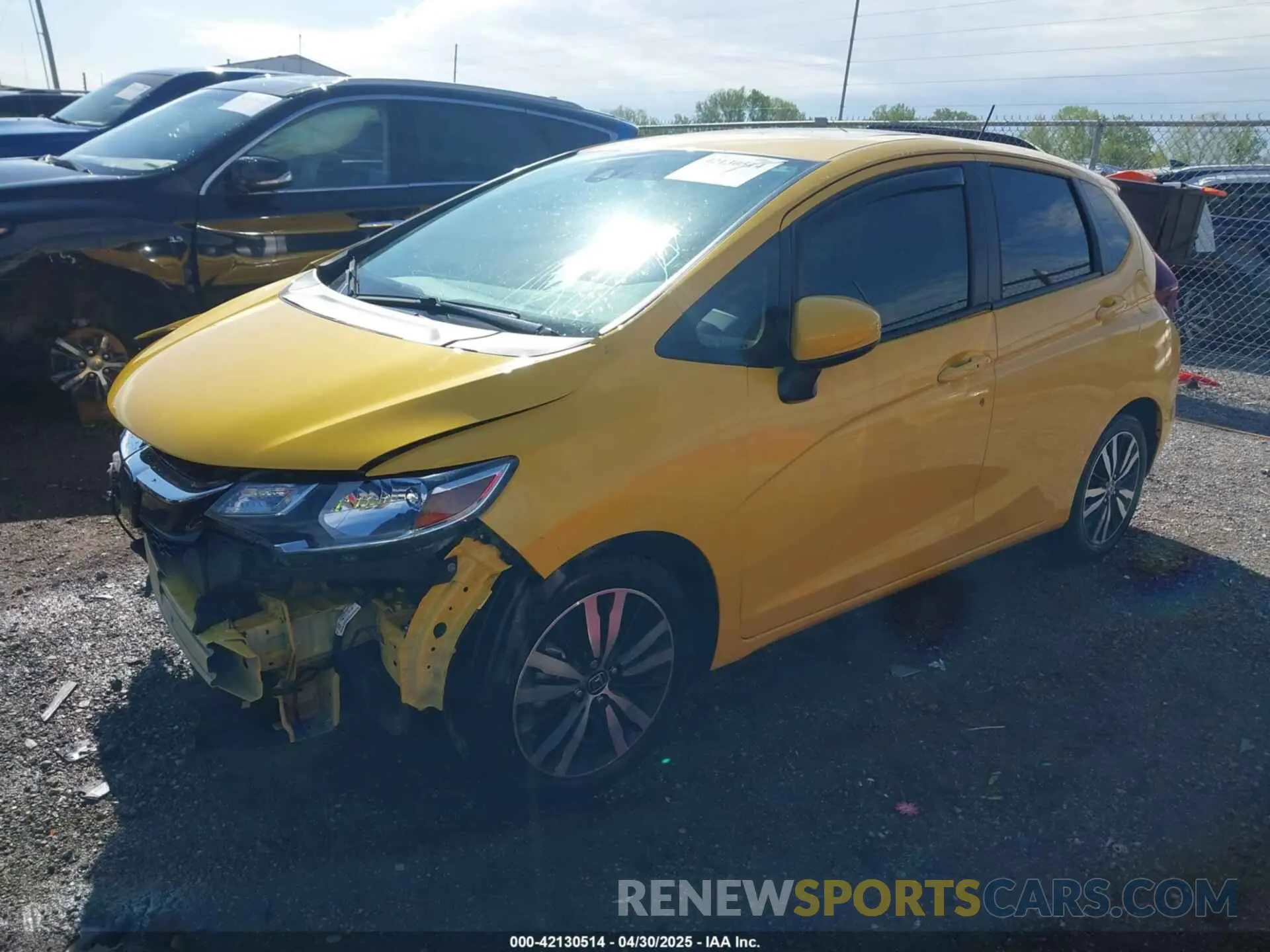2 Photograph of a damaged car 3HGGK5H85KM724543 HONDA FIT 2019