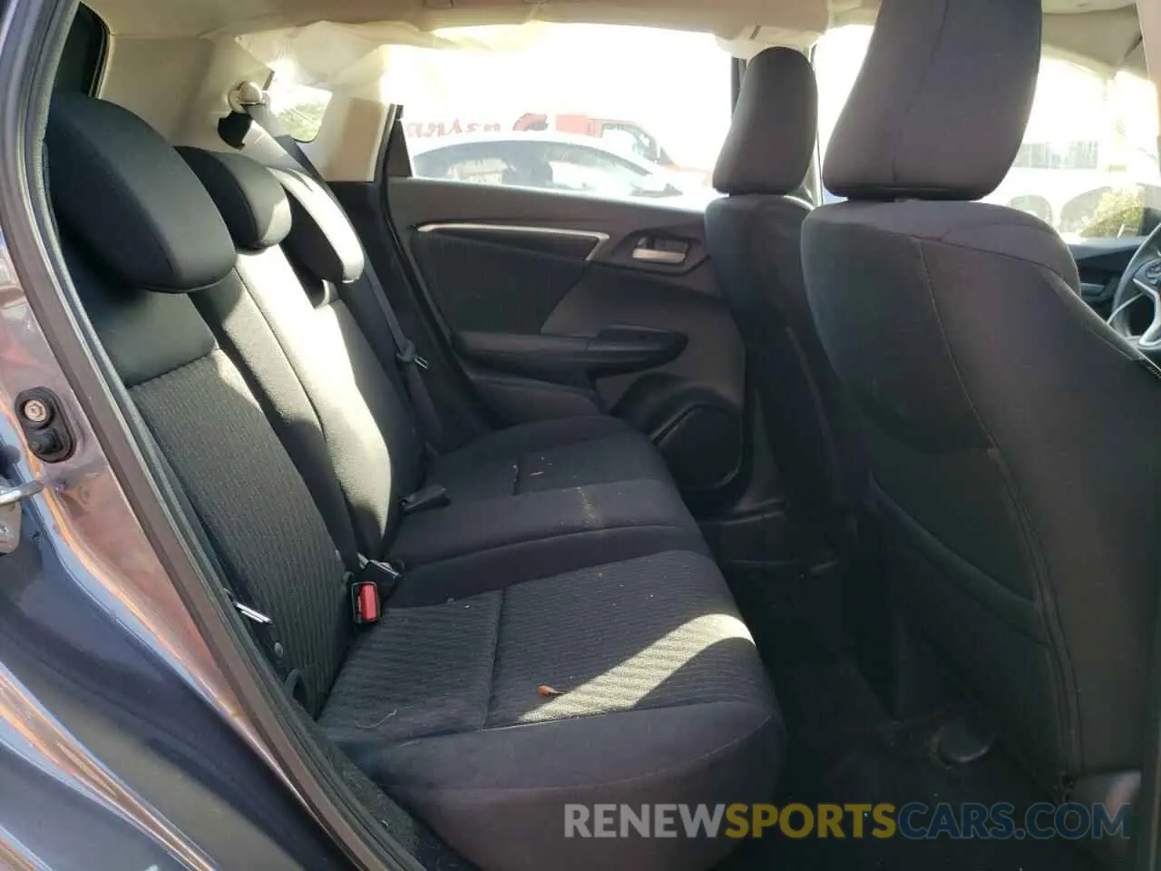 11 Фотография поврежденного автомобиля 3HGGK5H85KM750608 HONDA FIT 2019