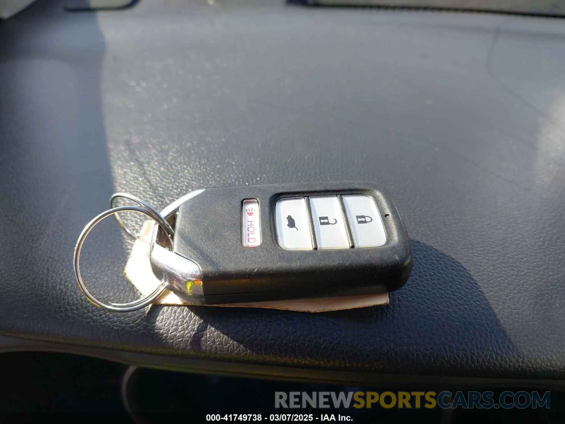 11 Фотография поврежденного автомобиля 3HGGK5H86KM716757 HONDA FIT 2019